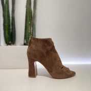 Stivaletto MONET spuntato suede color nocciola chiaro