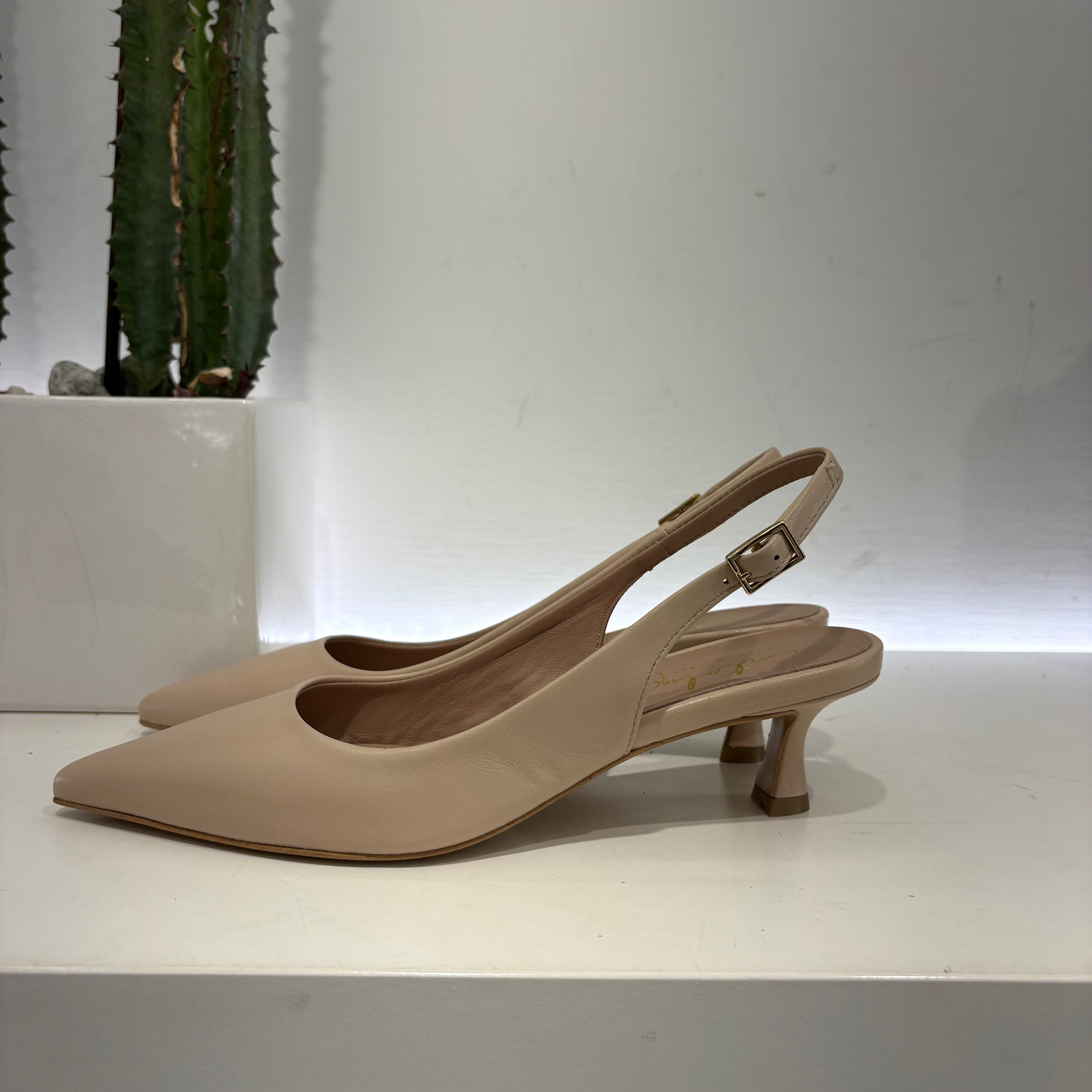Scarpa aperta dietro Serena CIPRIA t.50