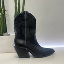 Elena Iachi stivaletto texano pelle nero dettaglio stampa animalier