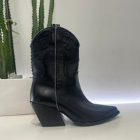 Elena Iachi stivaletto texano pelle nero dettaglio stampa animalier