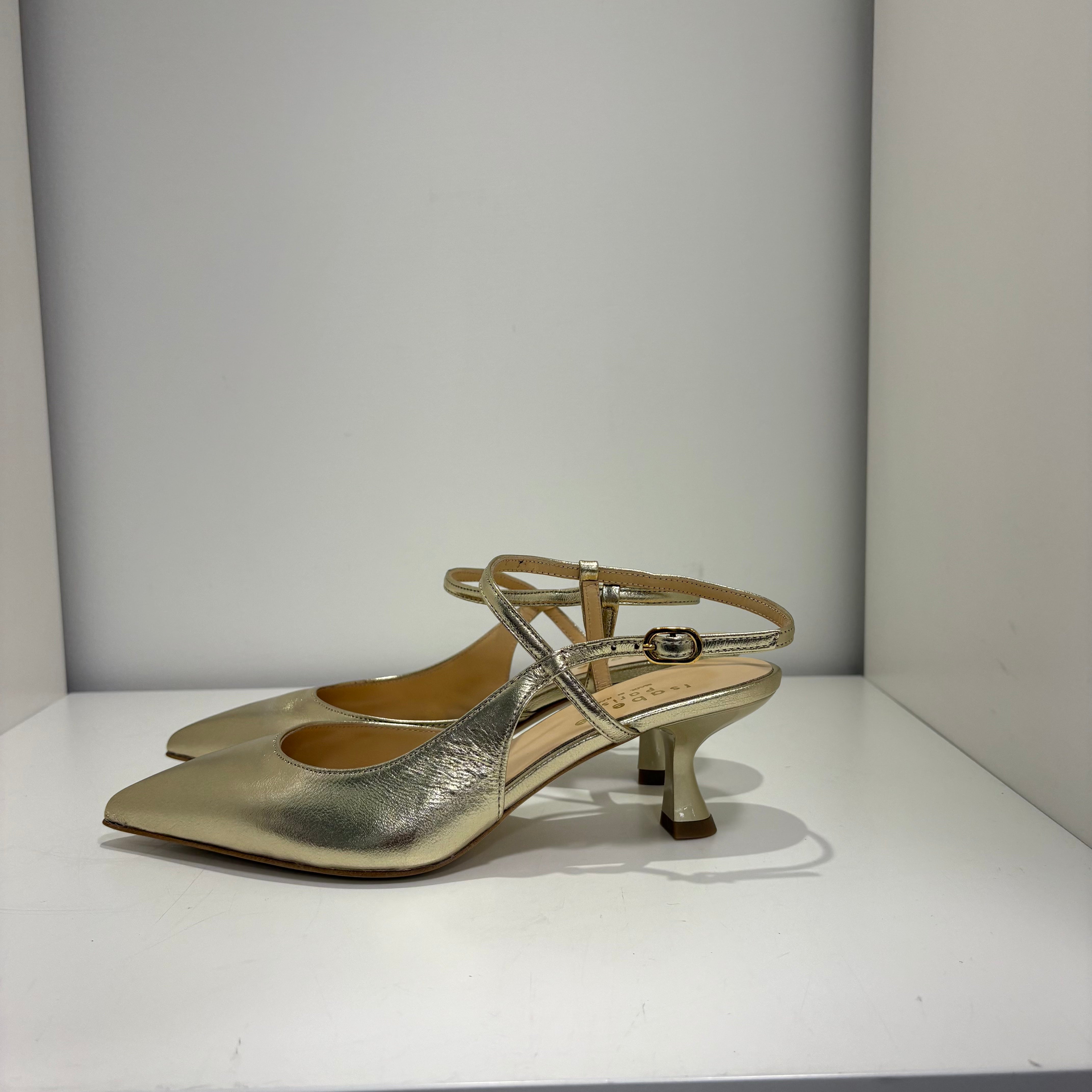 Isabelle paris punta platino