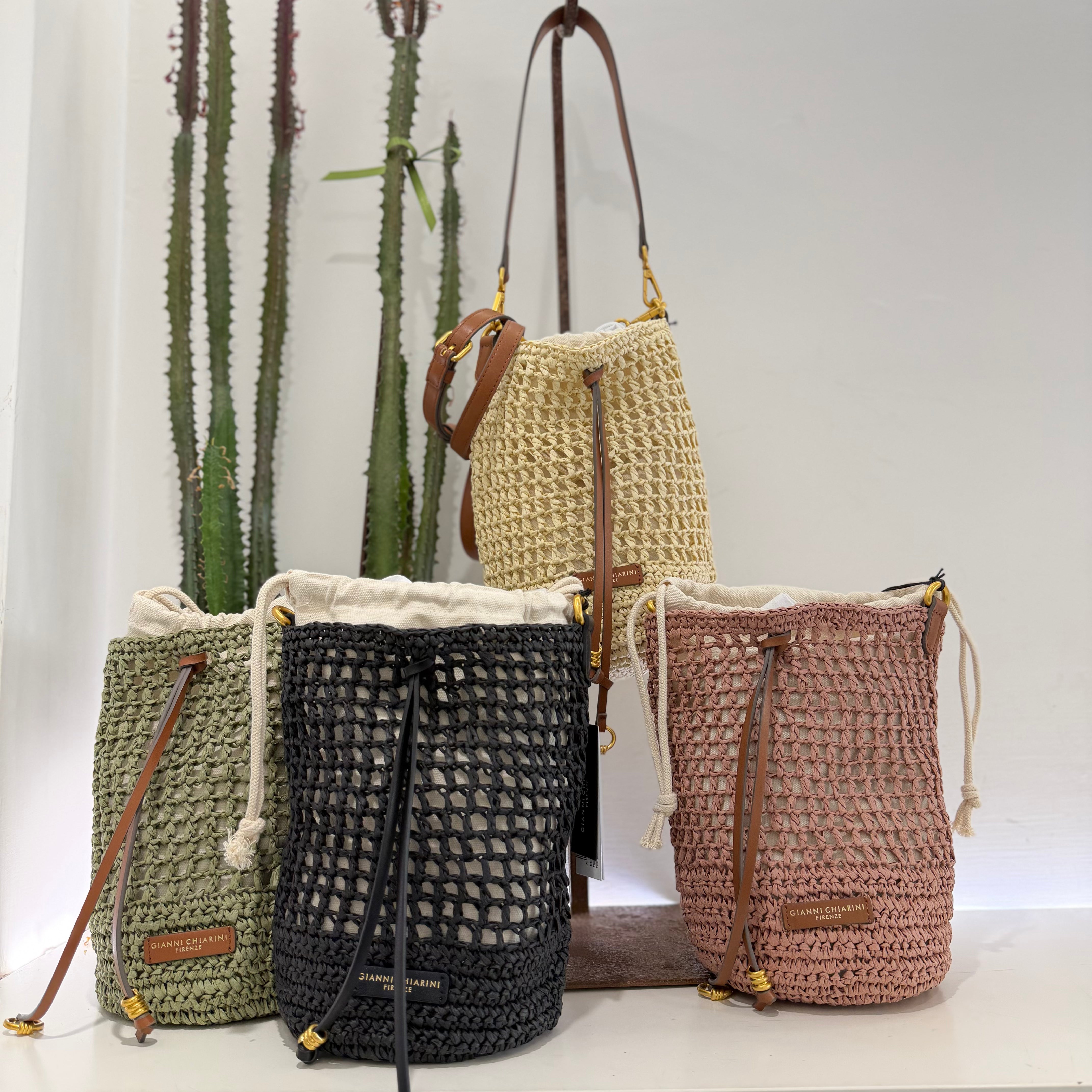 Gianni Chiarini SECCHIELLO NEFELI rafia intrecciata