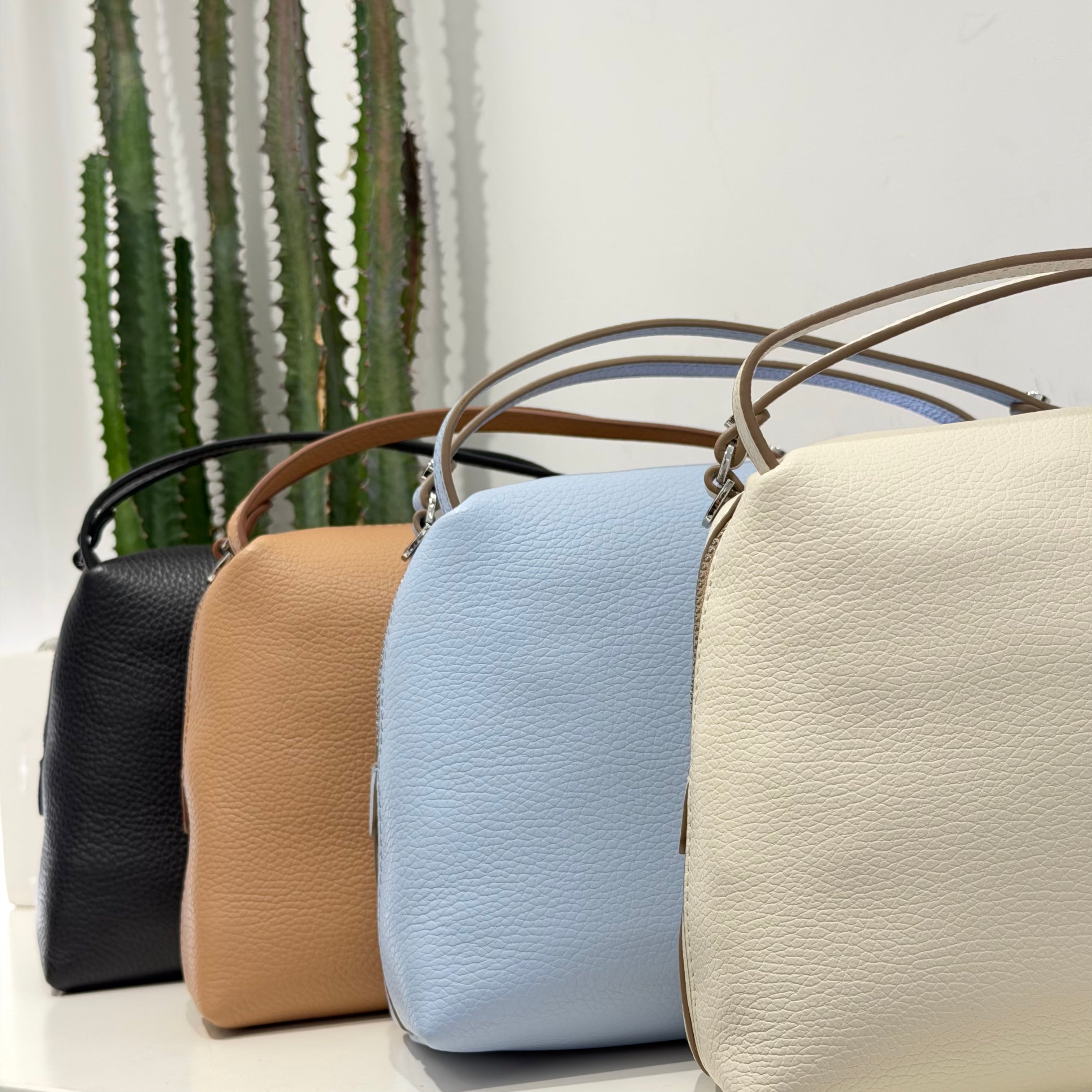 Gianni Chiarini borsa  linea ALIFA in pelle (formato medio)