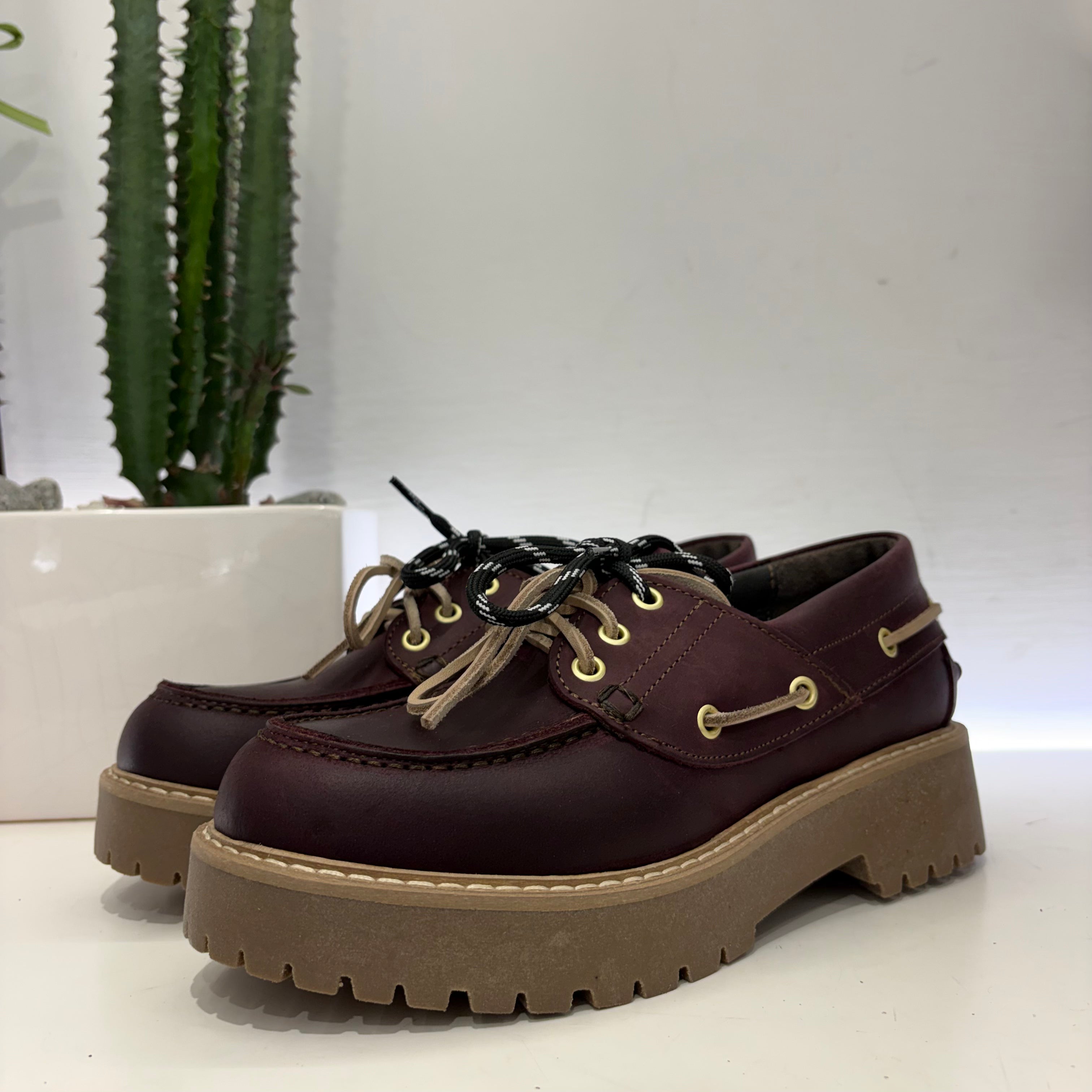 ANTICA BOTTEGA mocassino modello barca BORDEAUX CON LACCIO NERO