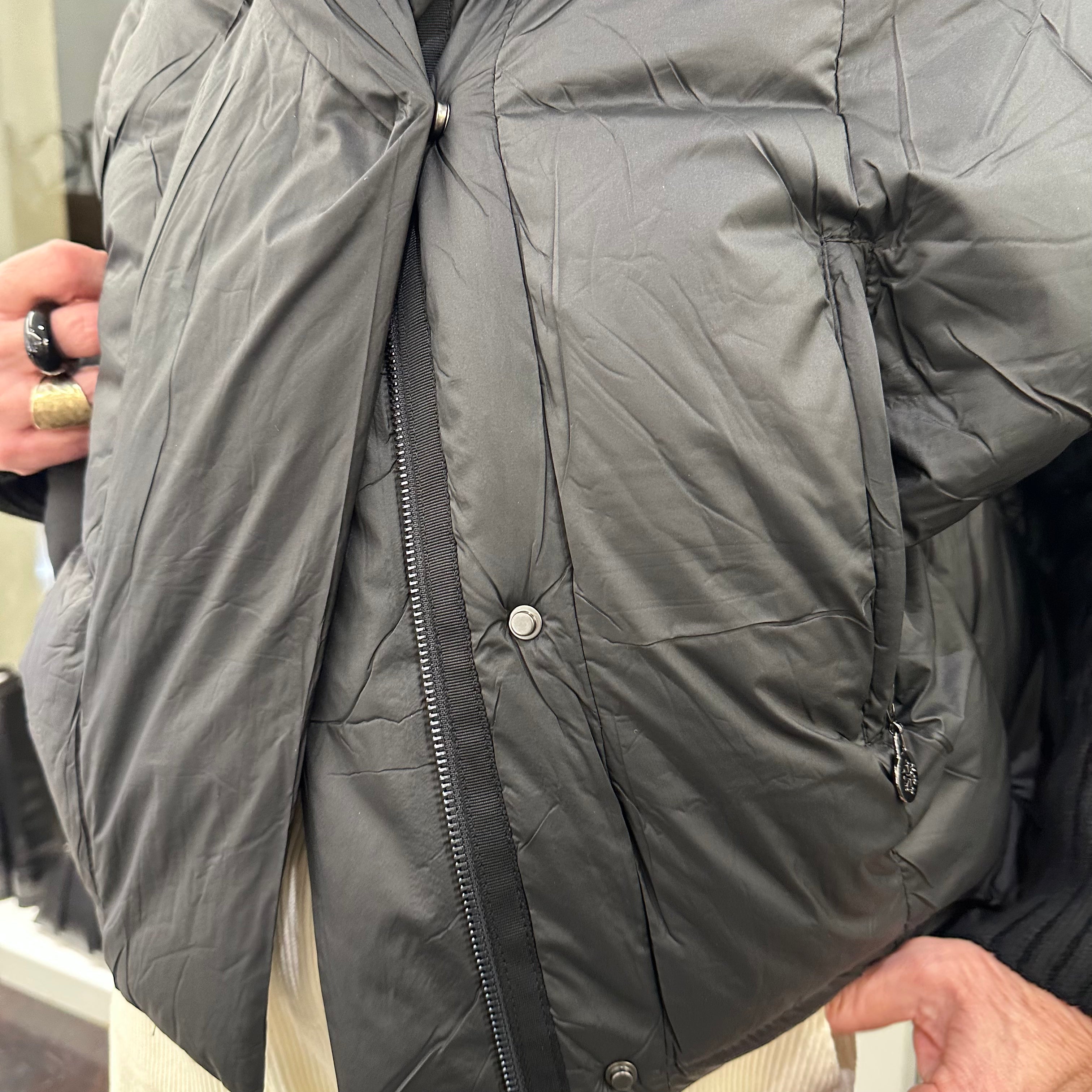 Giacca piumino OVETTO color nero