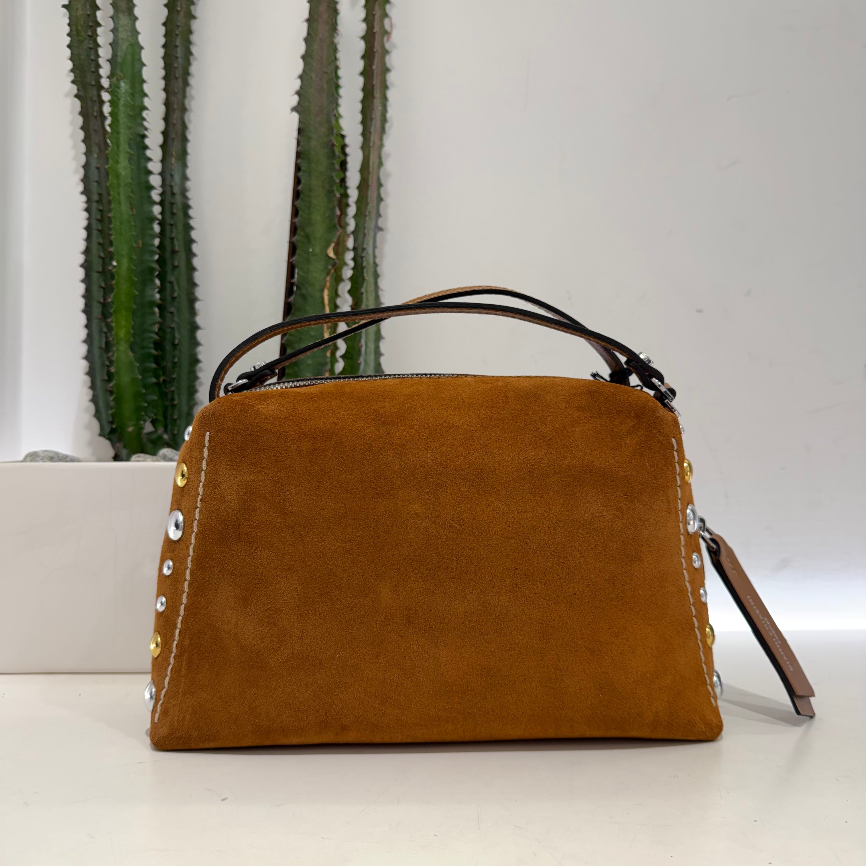 Gianni Chiarini borsa linea ALIFA borchie caramel