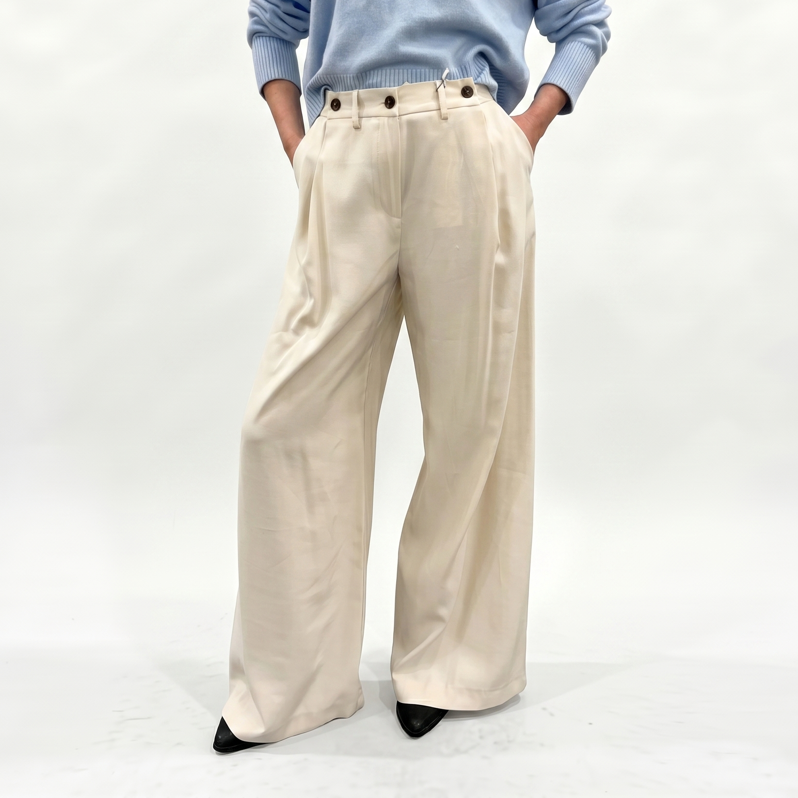 Pantalone panna tre bottoni