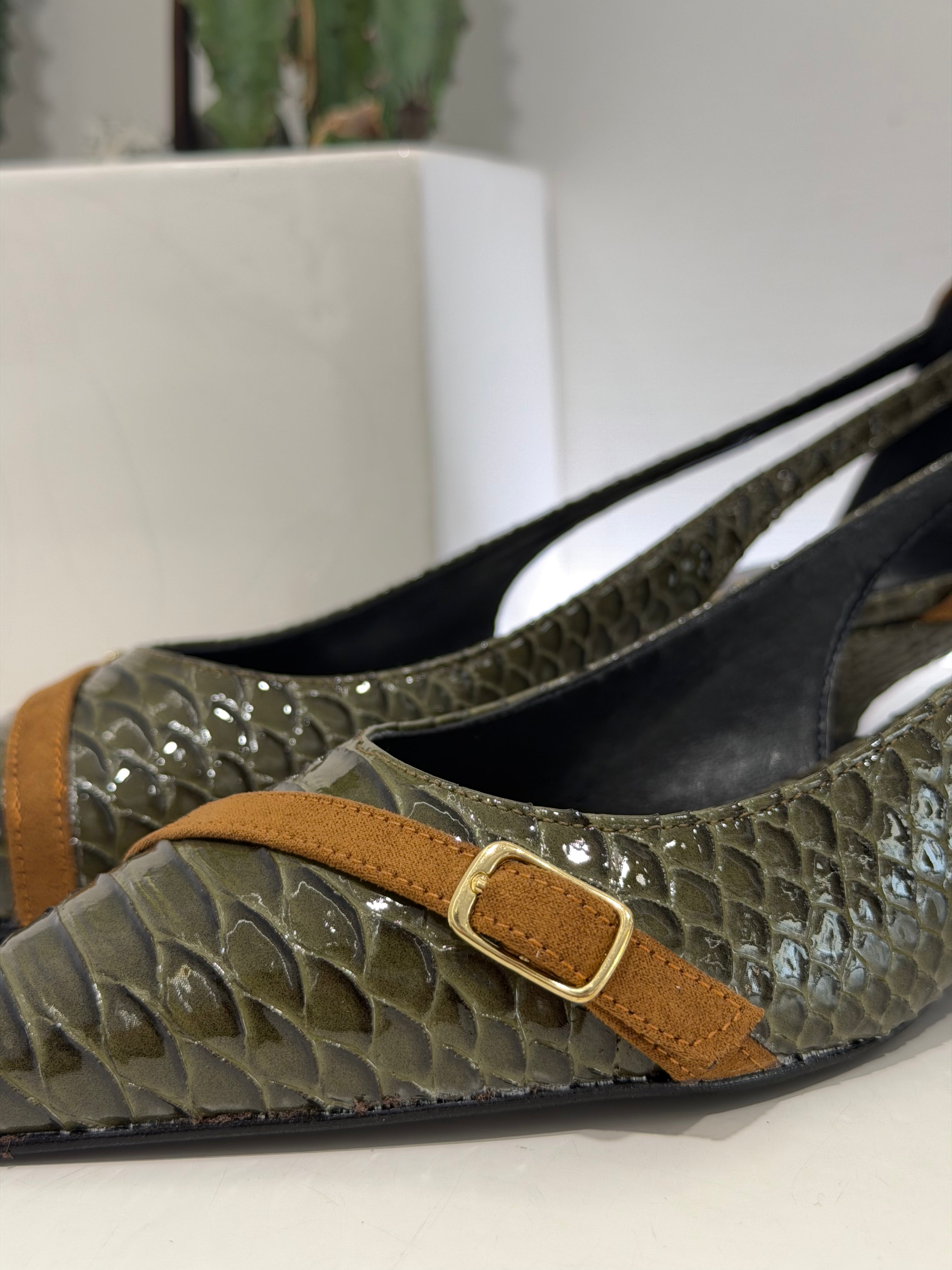 Latika scarpa guyana stampa animalier  vernice verde