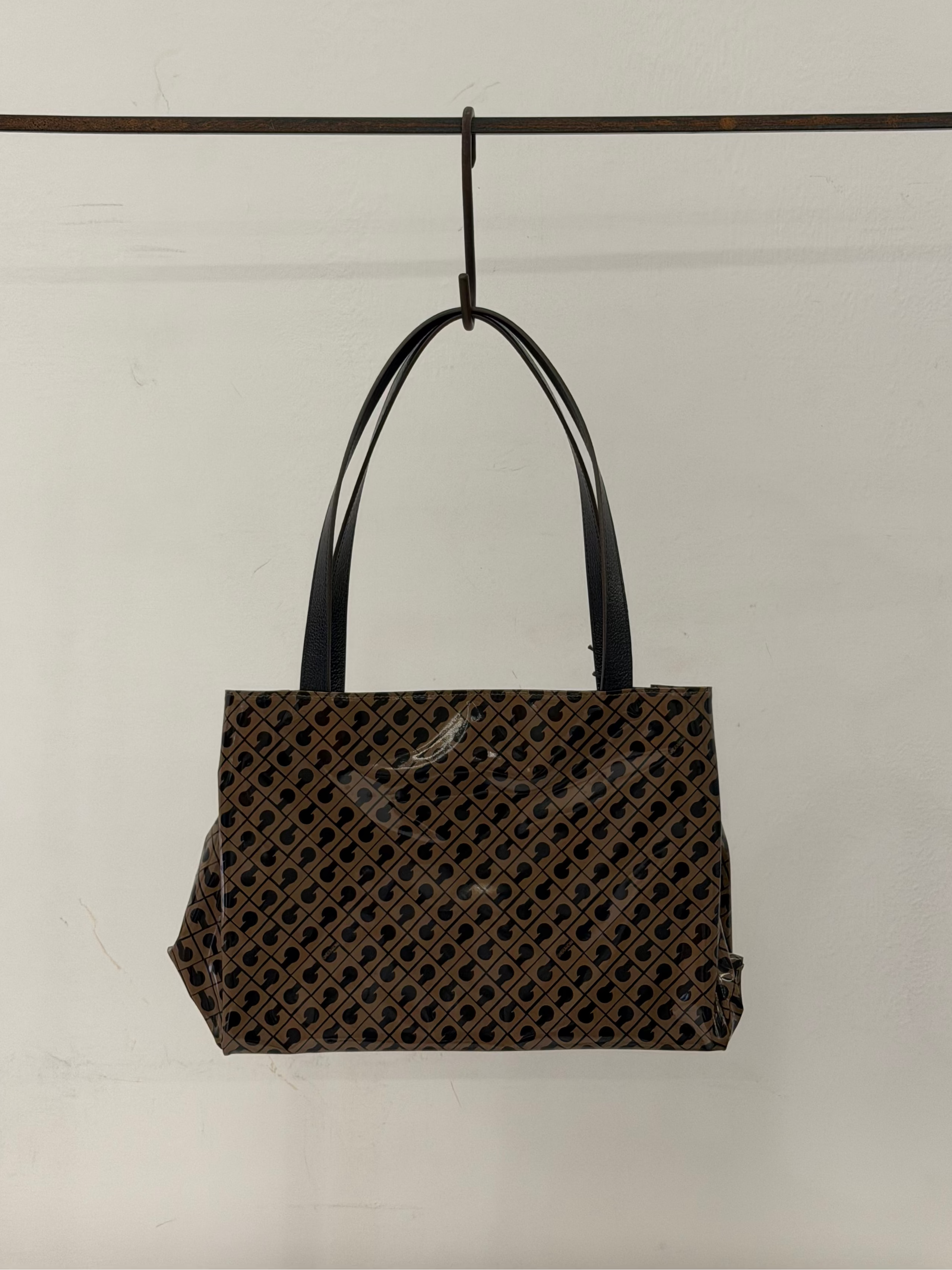 Gherardini Borsa TOP HANDLE MEDIUM BAG GLOSSY TOFFEE