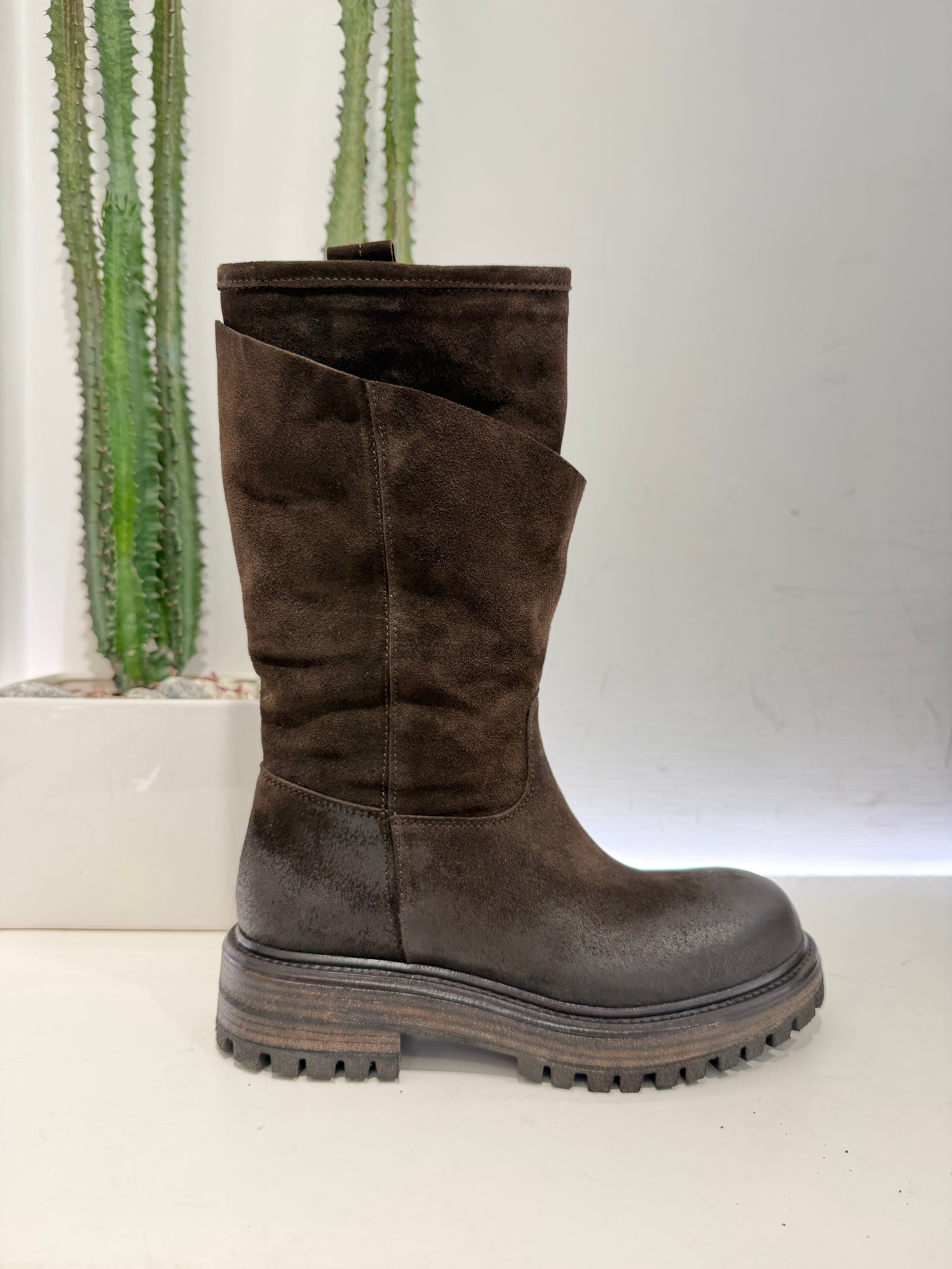 MIMMU Anfibi Combat Boot in Camoscio Manon