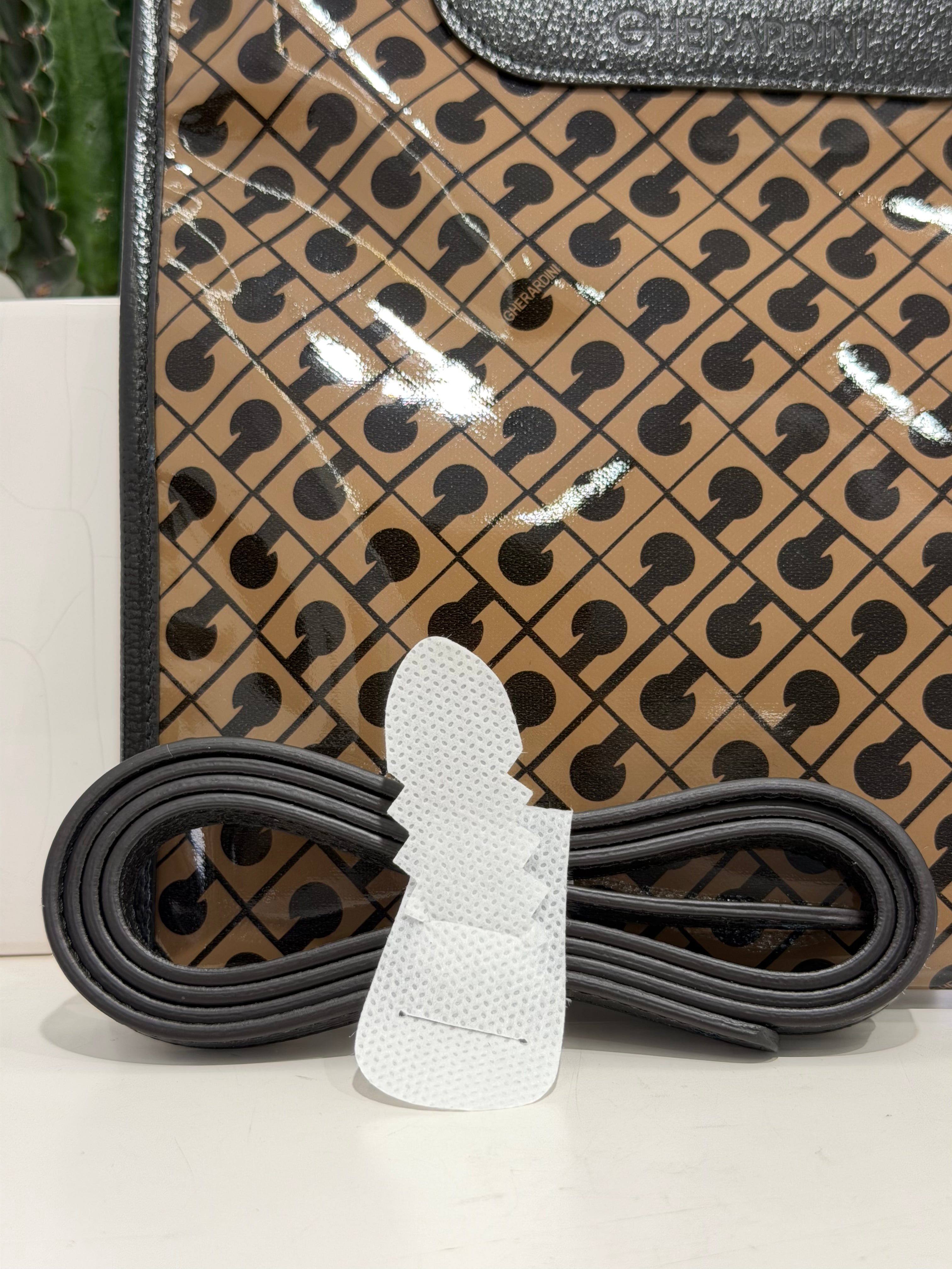 Gherardini borsa PIATTINA MINI GLOSSY TOFFFEE
