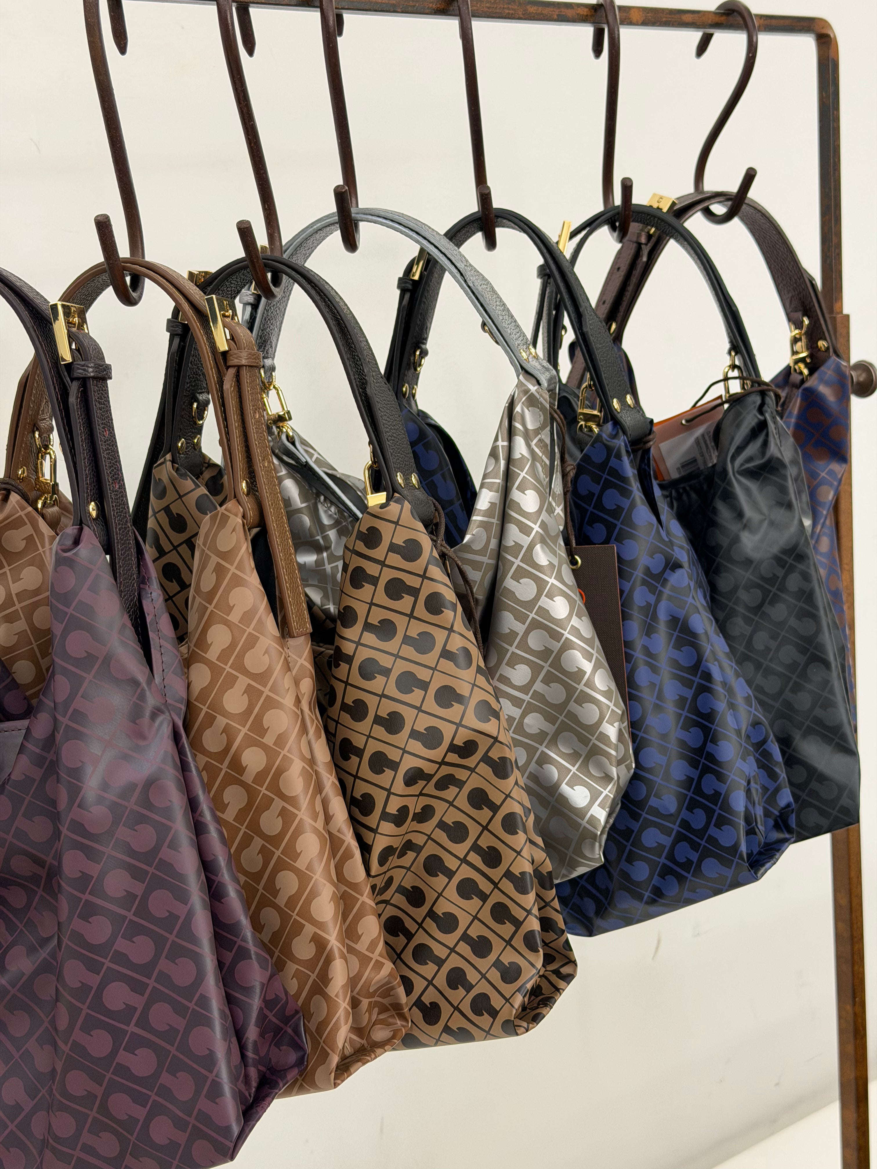 Gherardini borsa CLASSIC SMALL HOBO con tracolla AMAZZONIA