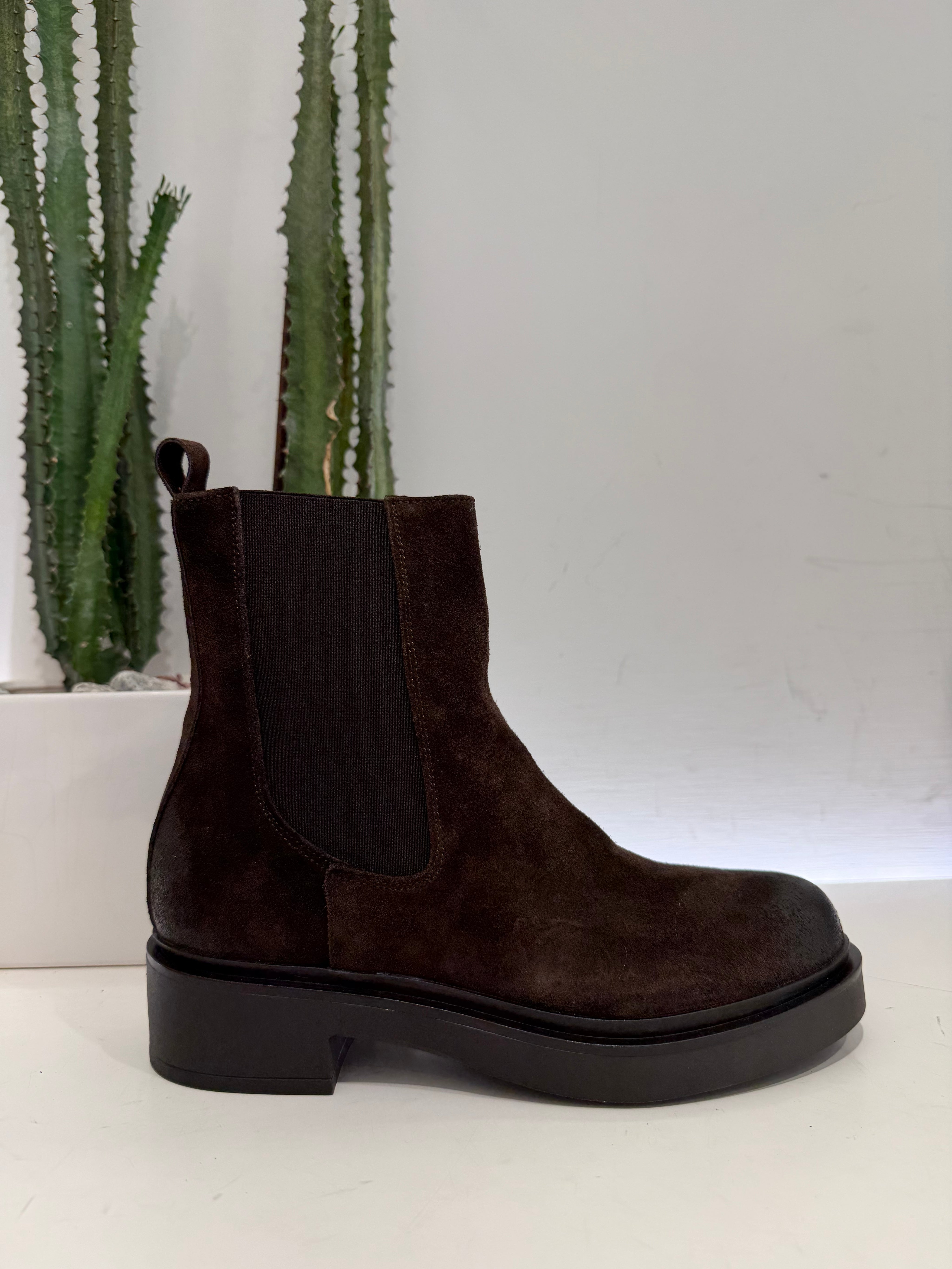 ANTICA BOTTEGA beatles suede moro