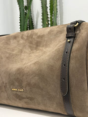 Marc Ellis borsa HUDA