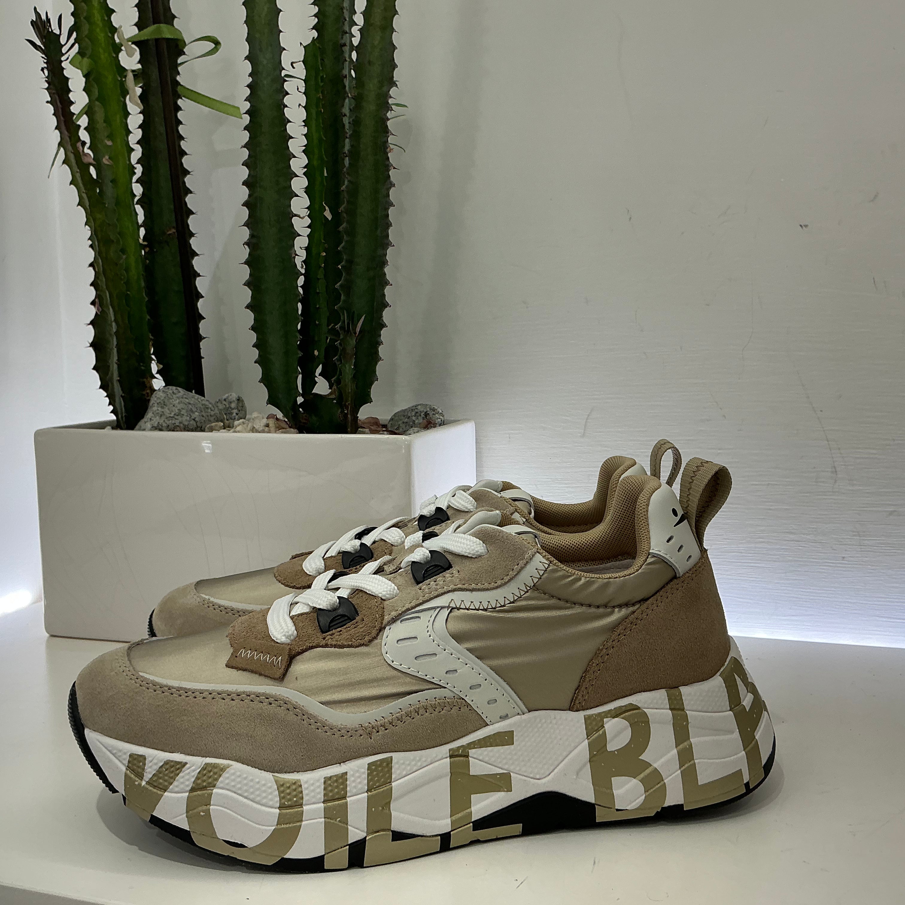 Voile Blanche sneaker modello CLUB suede/nylon laminato oro