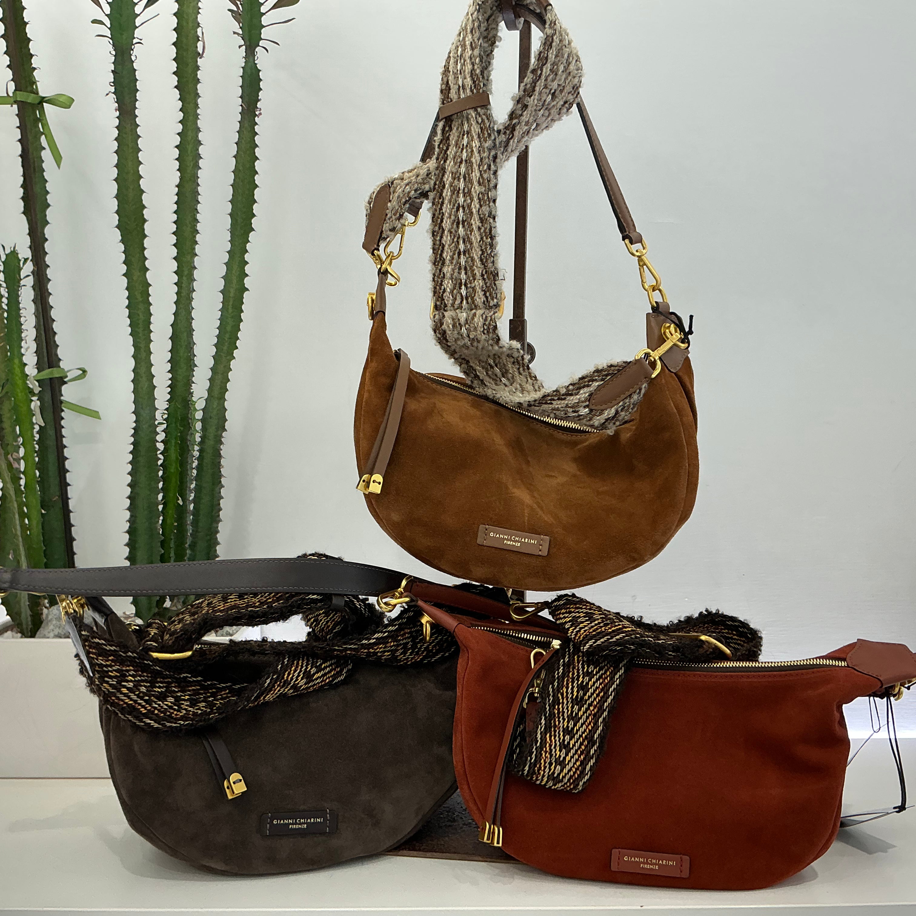 Gianni Chiarini  linea AISHA  pellame scamosciato