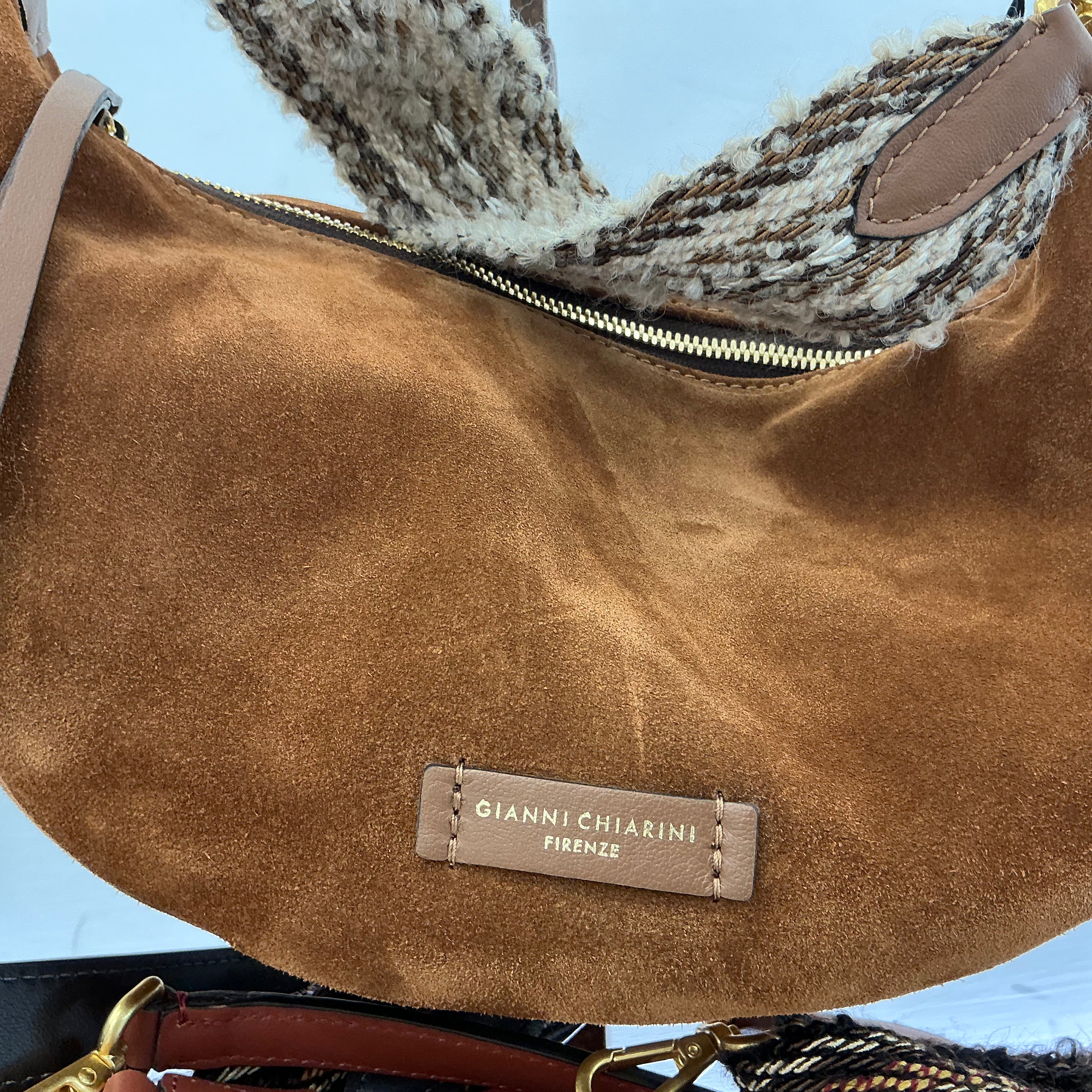Gianni Chiarini  linea AISHA  pellame scamosciato