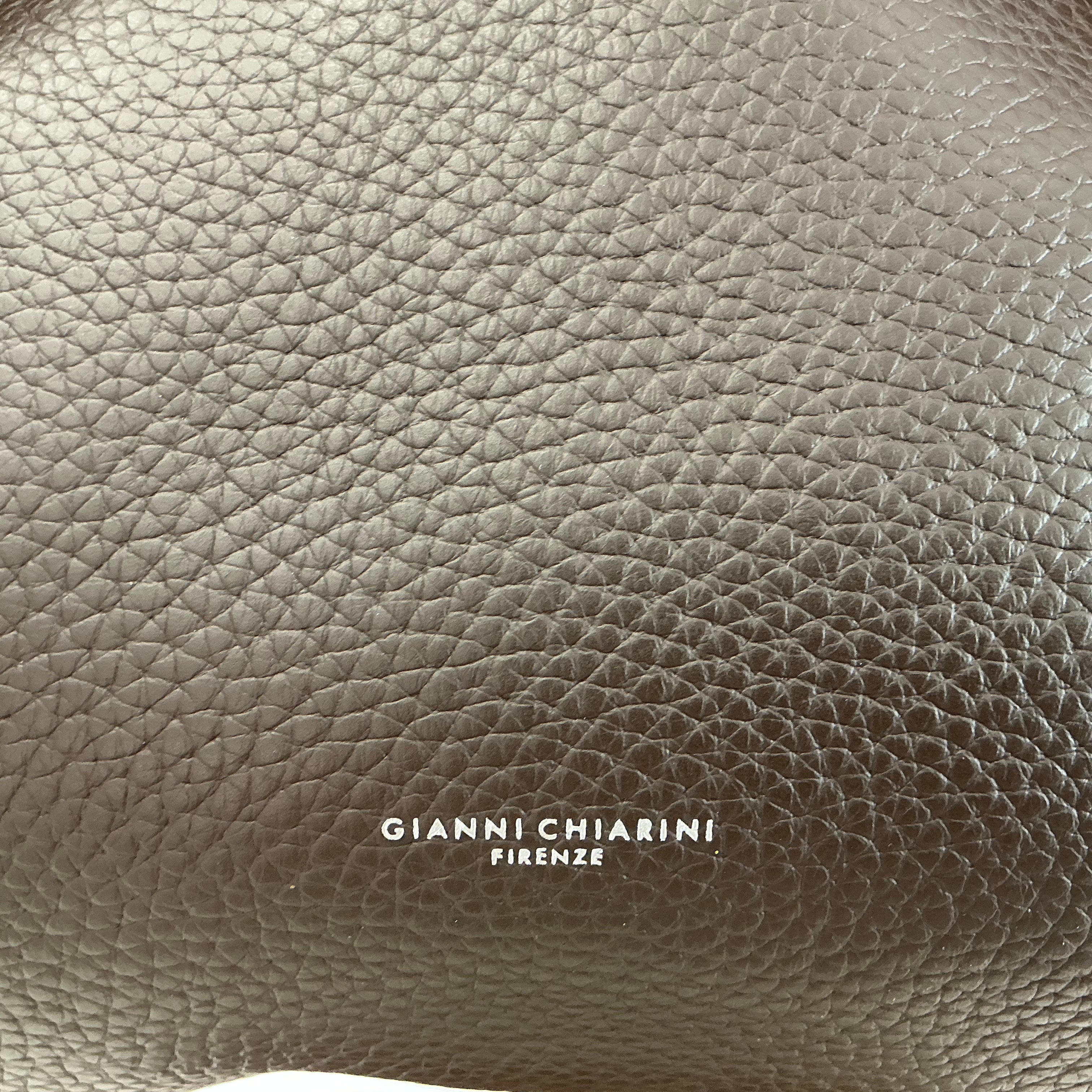 Gianni Chiarini  linea DUA dimensione grande color moro