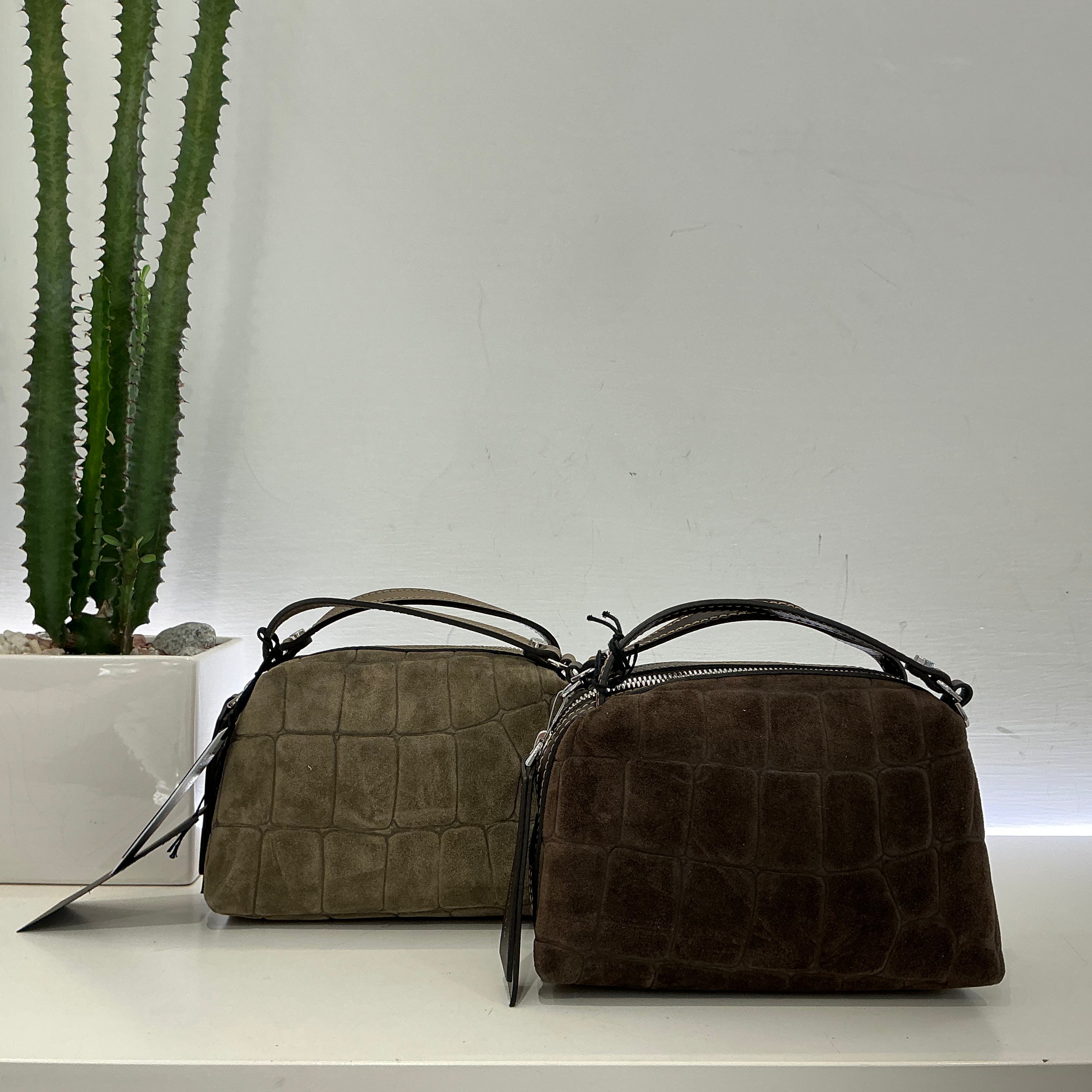 Gianni Chiarini borsa  linea ALIFA COCCO camoscio (formato piccolo)