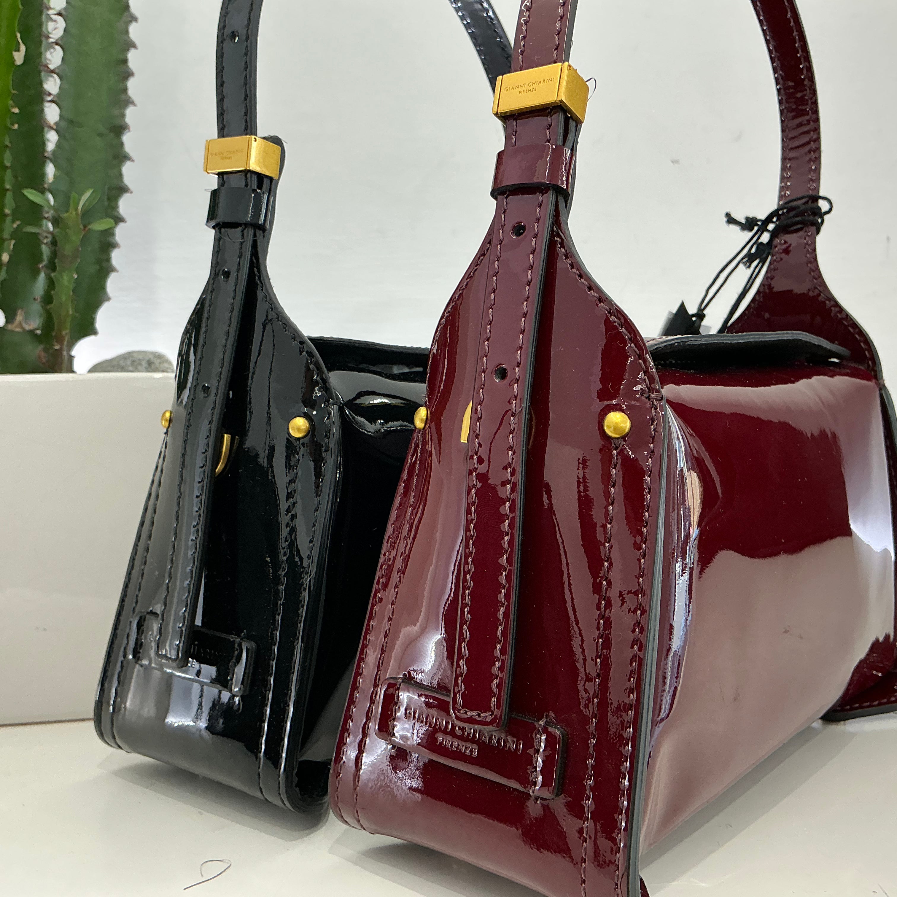 Gianni Chiarini borsa PENELOPE vernice (piccolo)