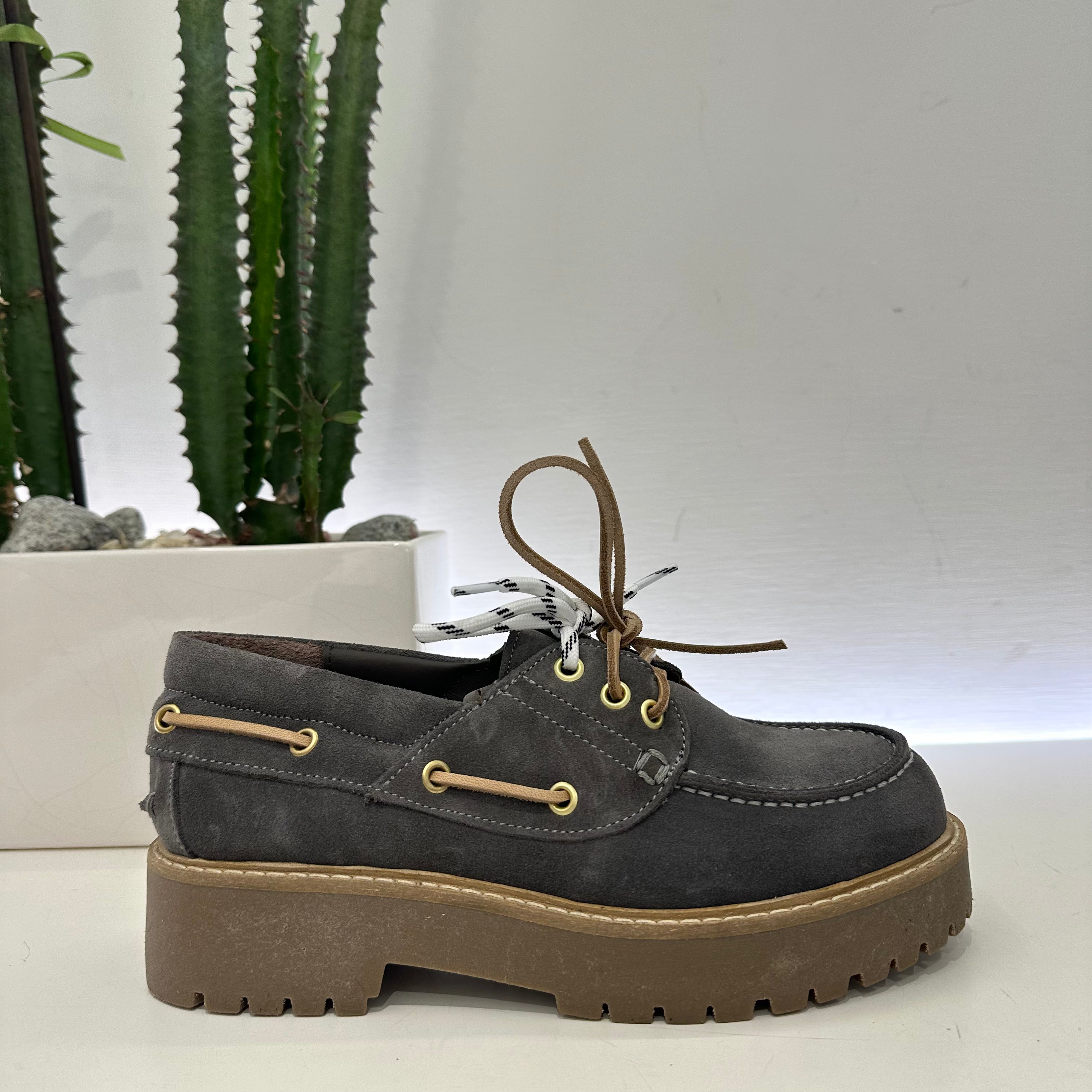 ANTICA BOTTEGA mocassino modello barca GRIGIO
