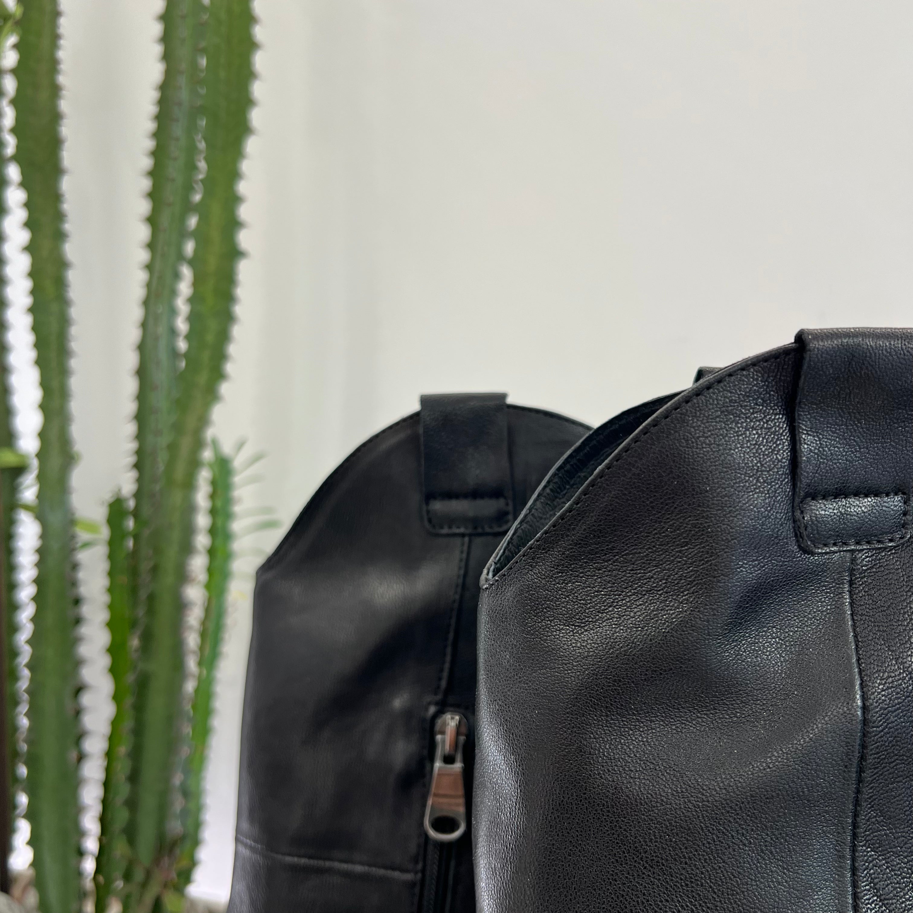 Stivale DESIRÈ stile texano nero tacco 7cm