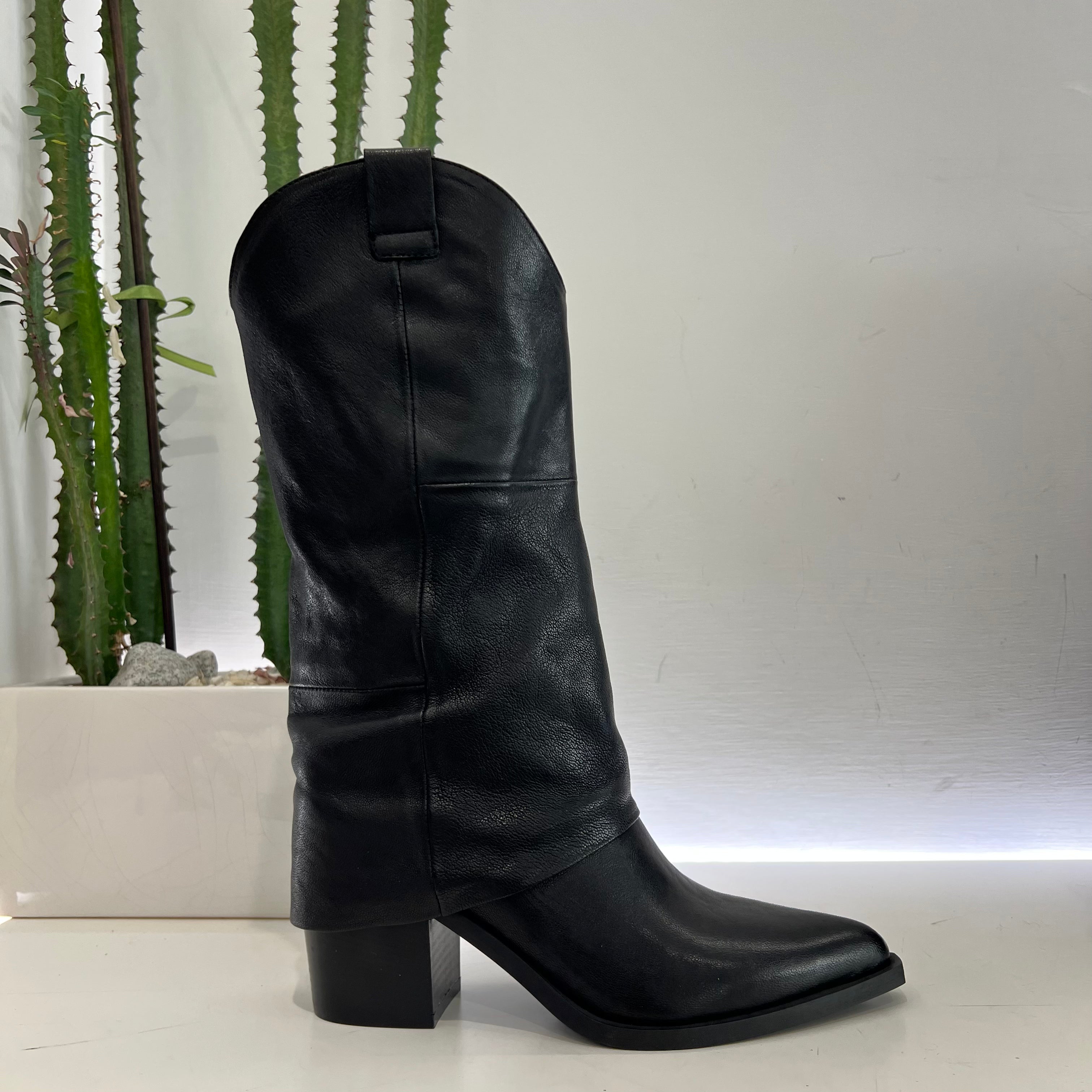 Stivale DESIRÈ stile texano nero tacco 7cm