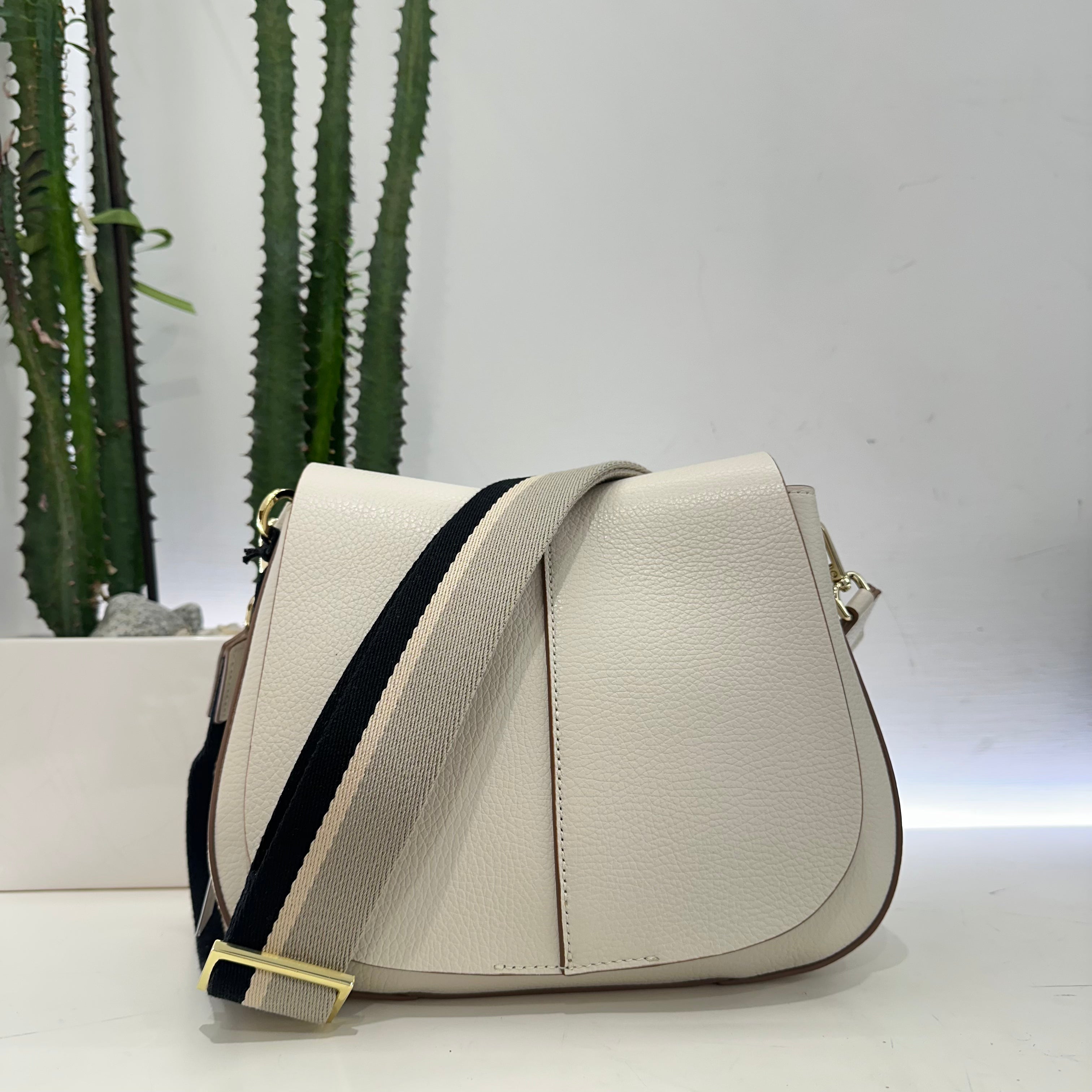 Gianni Chiarini borsa linea Helena Round formato medio TRACOLLA TESSUTO RIGHE