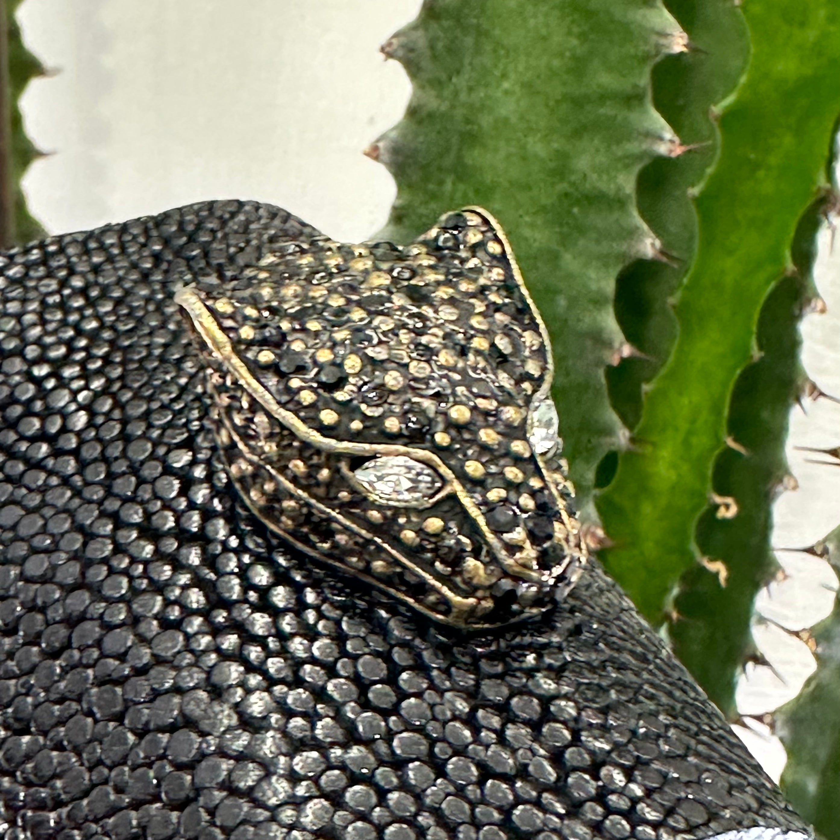 Alberto Luti bracciale  polsiera accessorio animalier