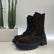 Anfibio SUEDE MORO