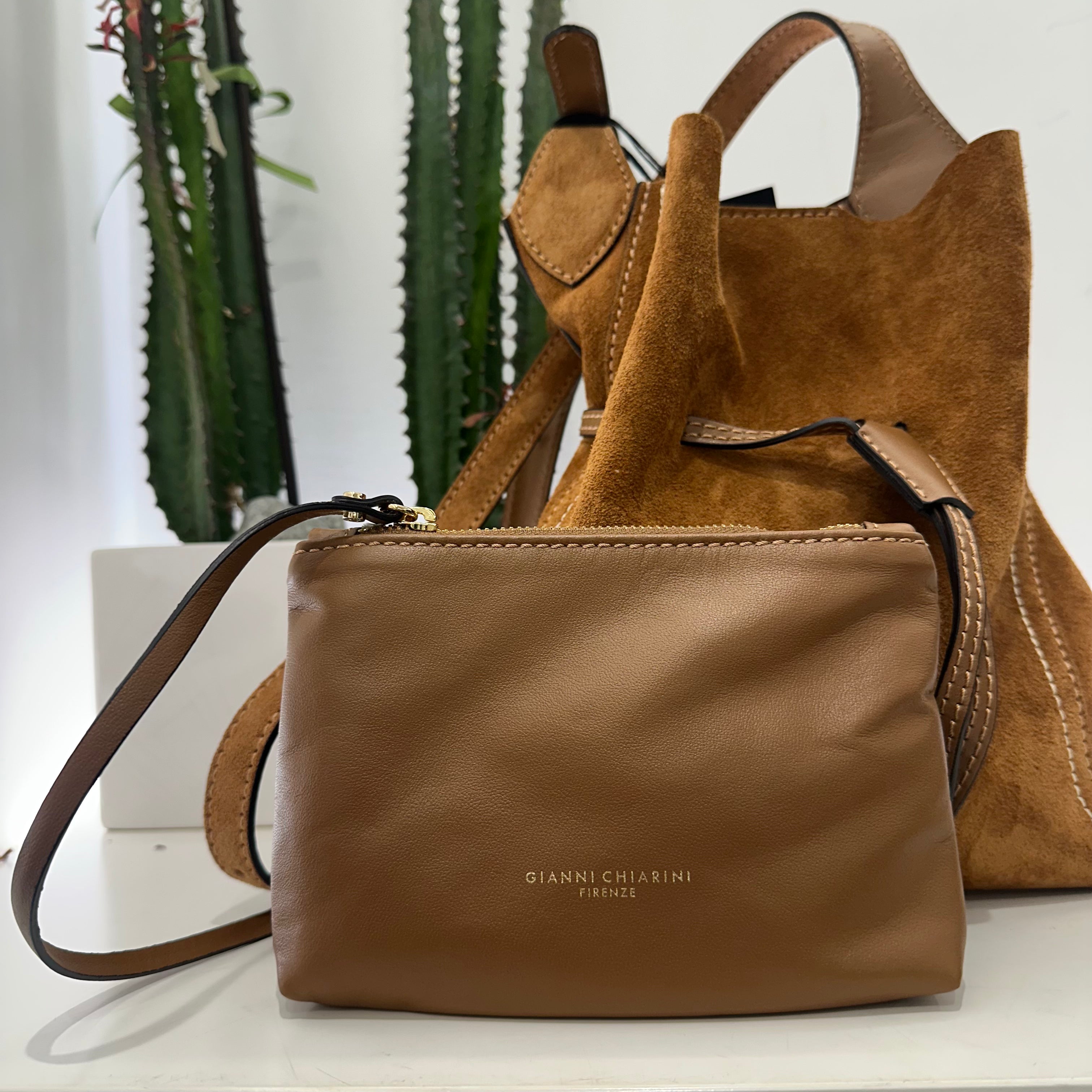 Gianni Chiarini SIENNA scamosciata dimensione media