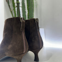 Stivaletto in pelle suede marrone tacco 5 cm