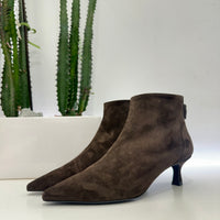 Stivaletto in pelle suede marrone tacco 5 cm