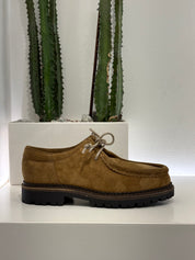 BEKK modello sebago lacci vaschetta suede sabbia