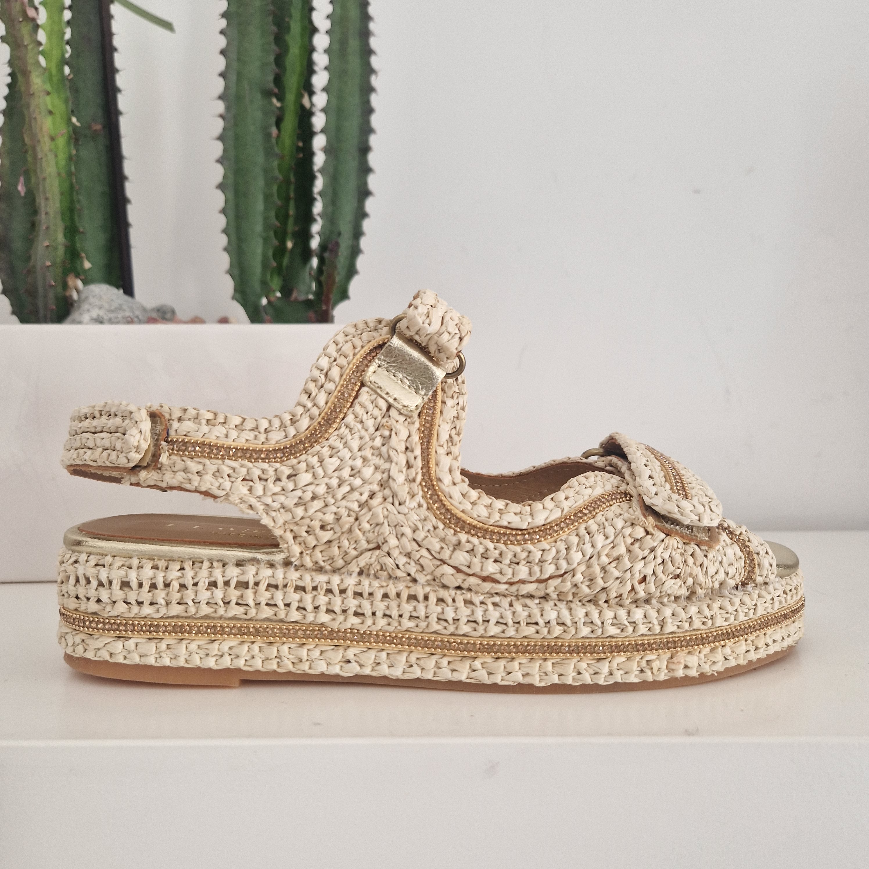 Fiorina sandalo JESS color sabbia