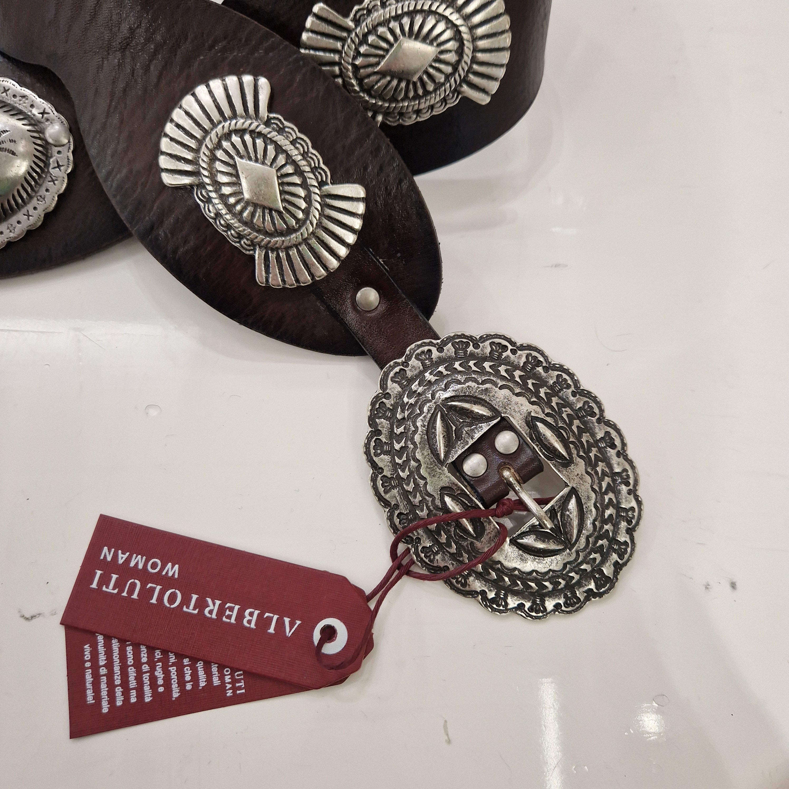 Alberto Luti cintura  in pelle con borchie argento