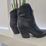 Stivaletto ARIEL stile texano nero tacco 9 cm