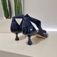 Scarpa aperta in vernice blu tacco 5 cm