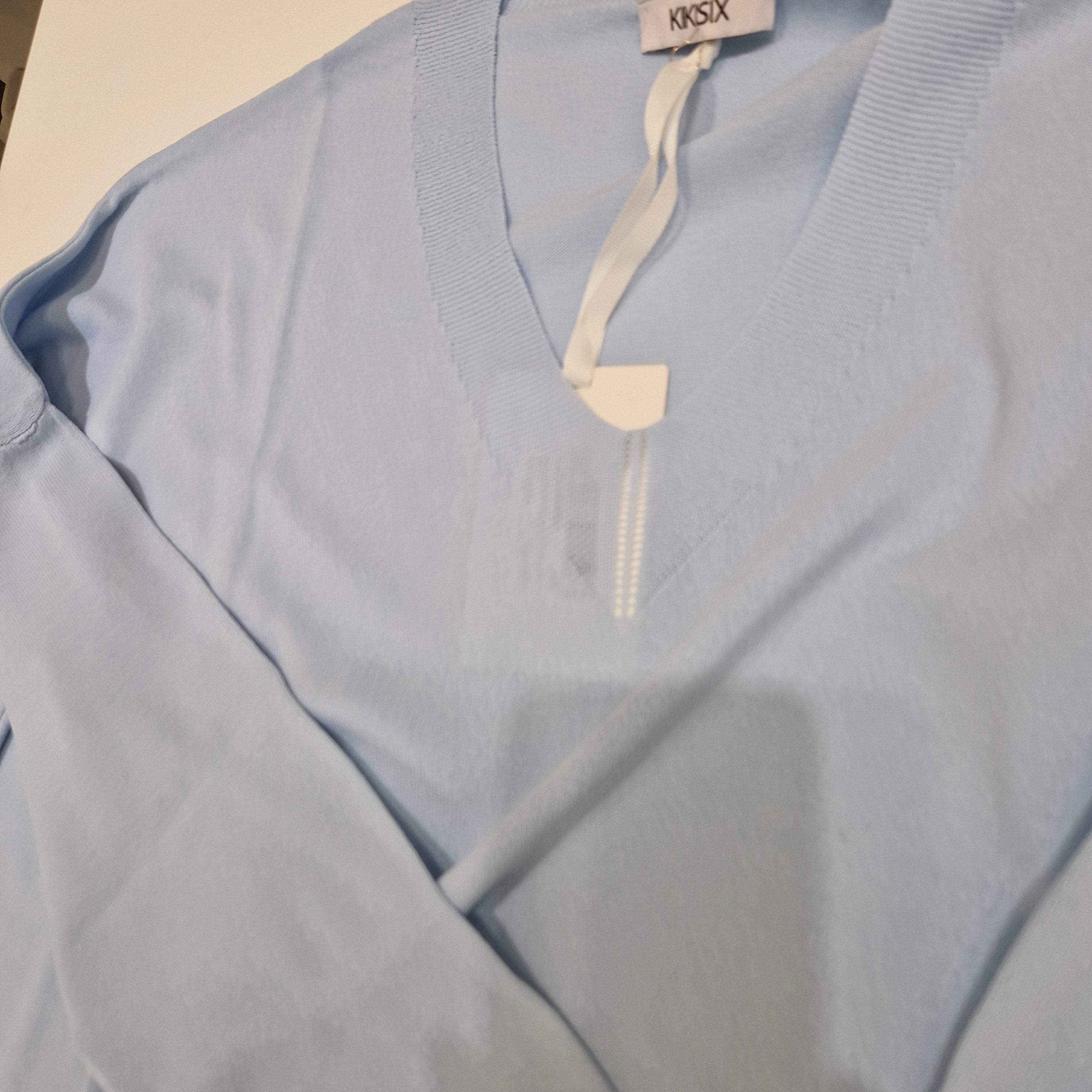 Kikisix maglia over scollo a V