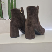 Stivaletto con platò in suede t.moro