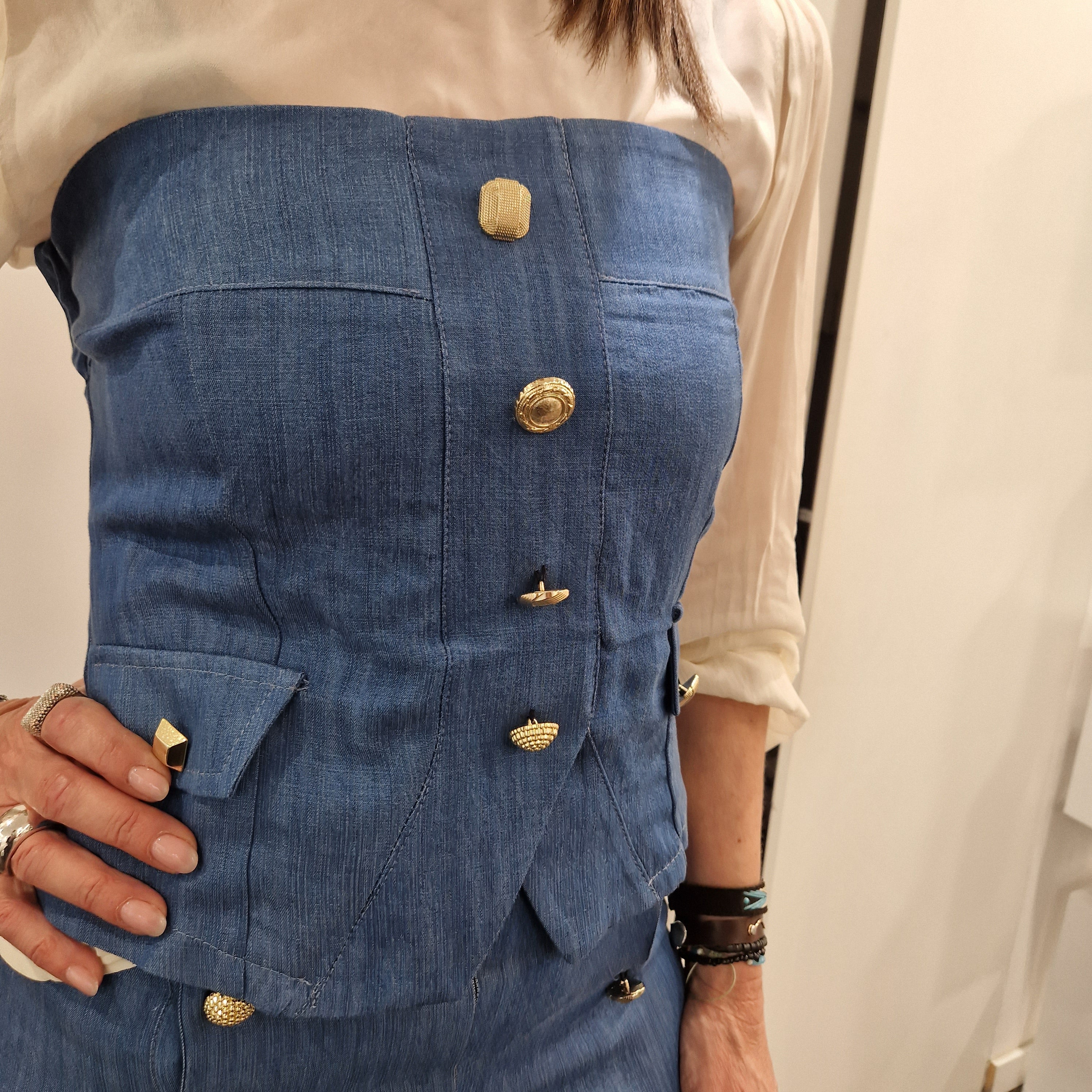 Top denim bottoni oro