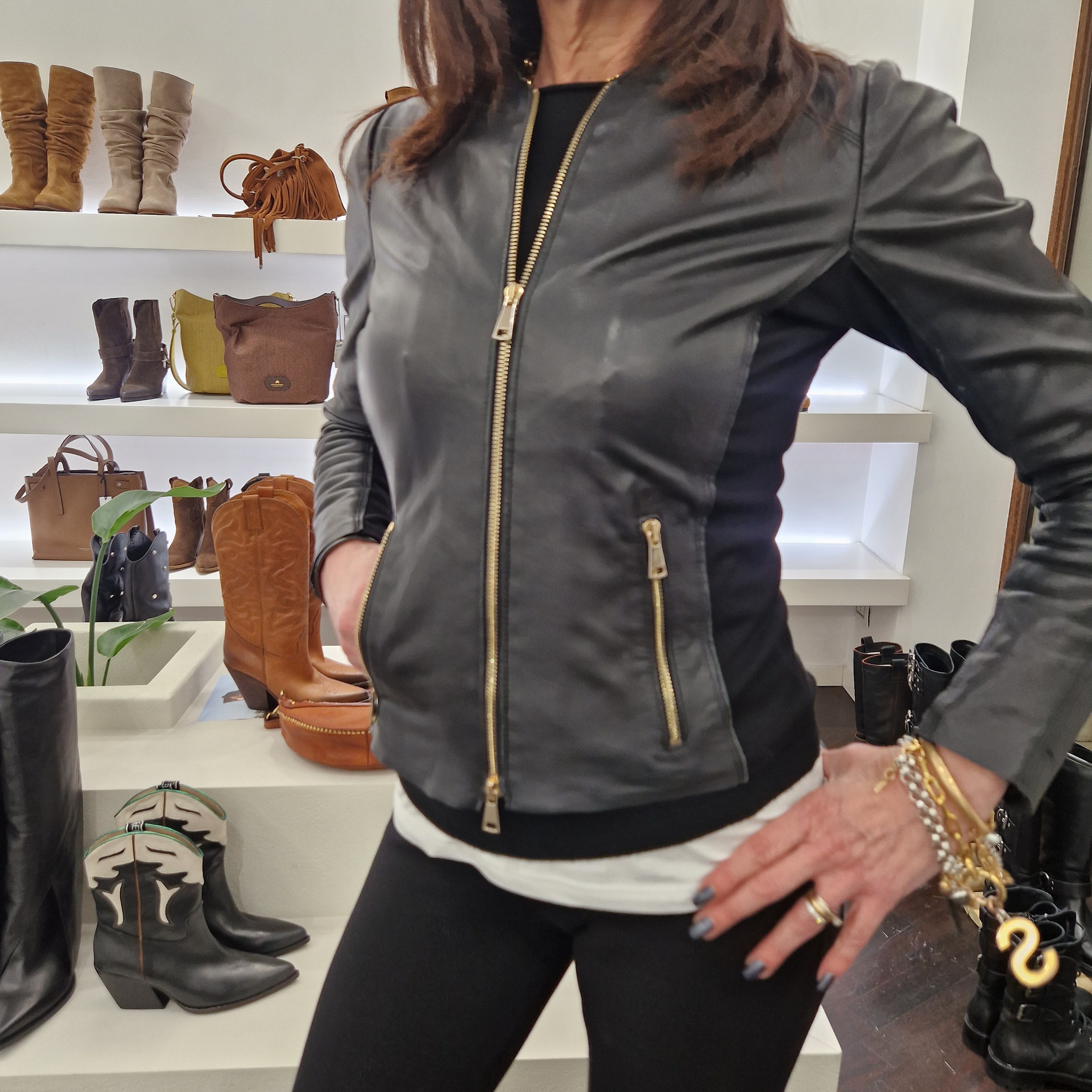 Giacca lunga in vera pelle  con tessuto elasticizzato