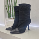 Stivaletto in pellame scamosciato nero
