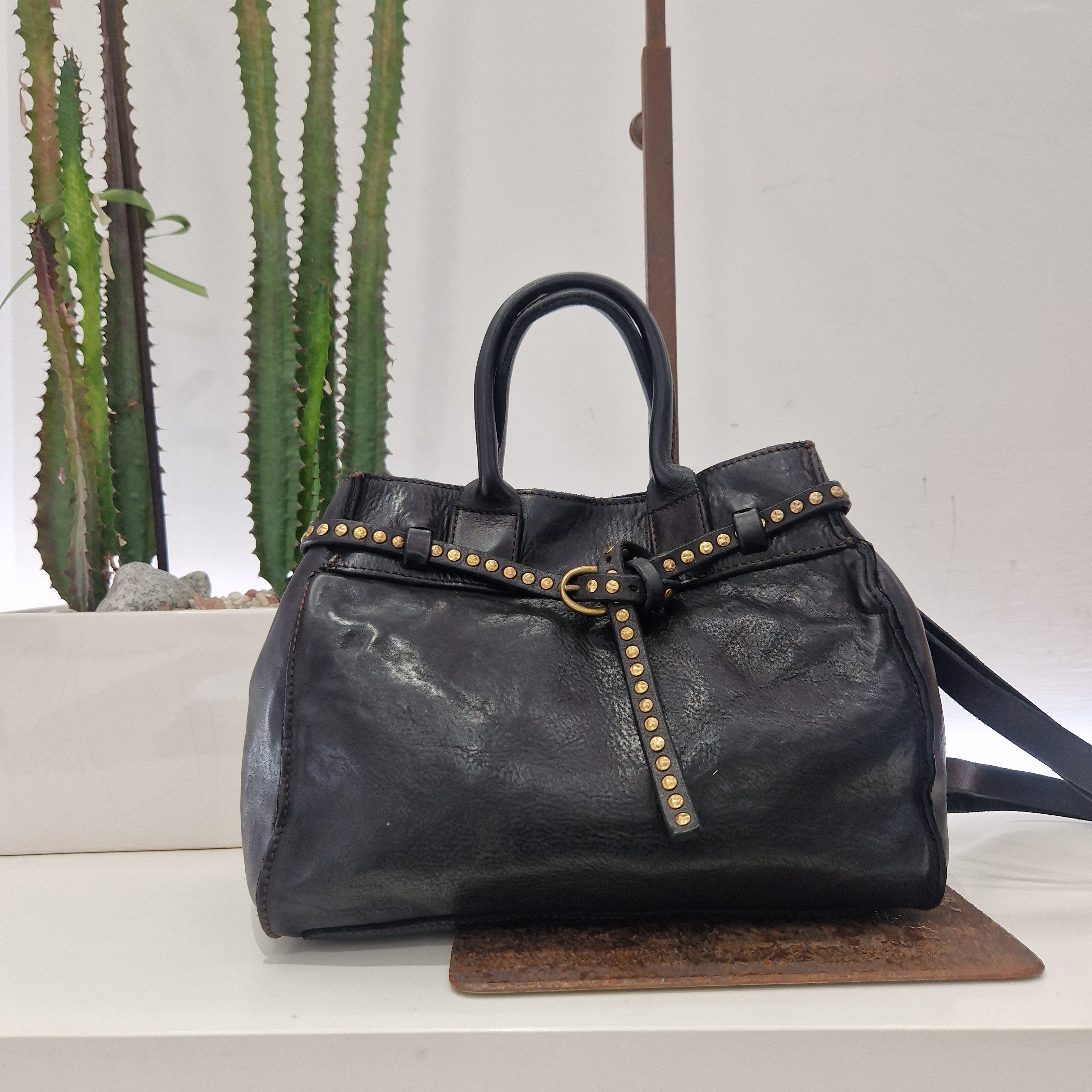 Campomaggi borsa doppio manico linea Kura in pelle nera