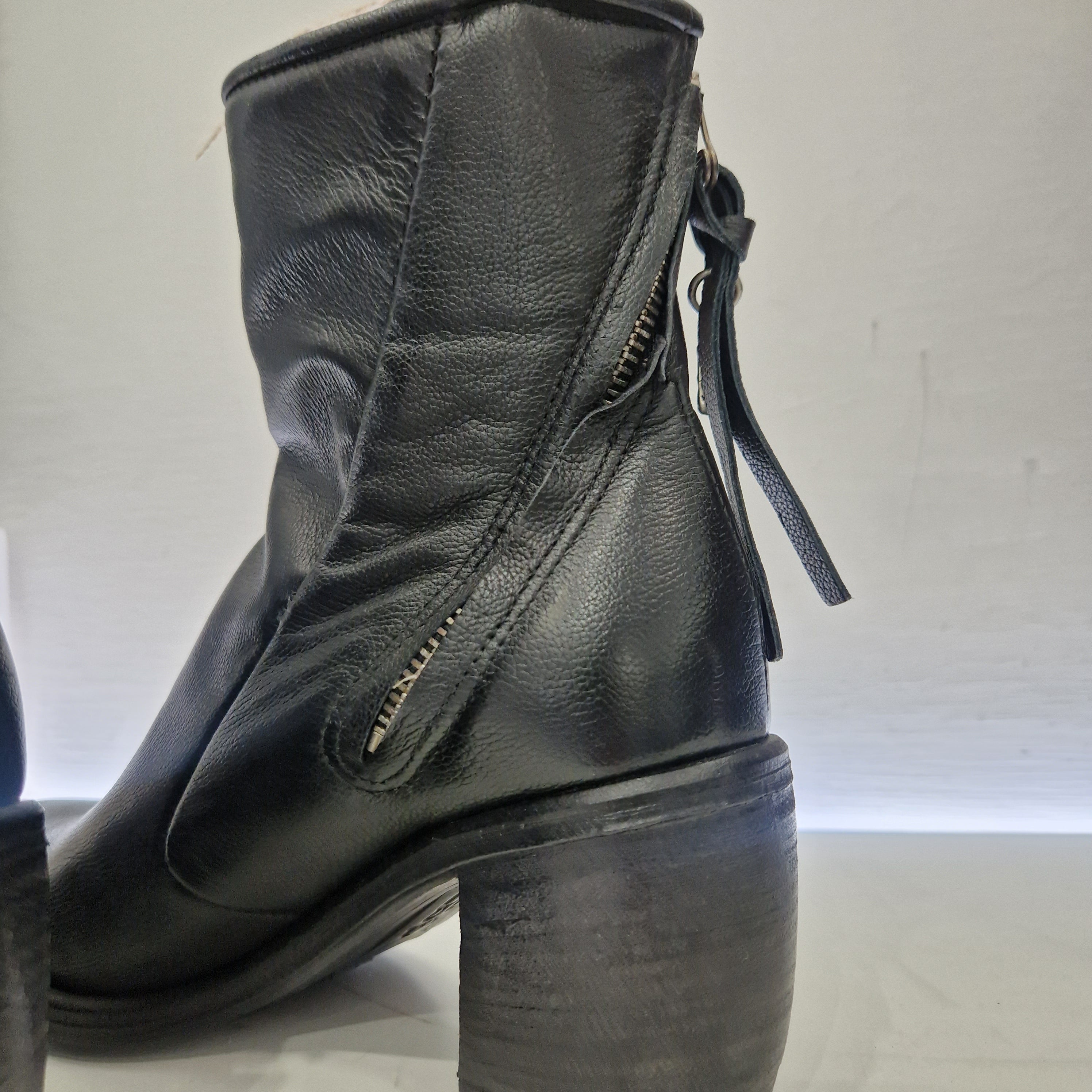 A.S.98 stivaletto nero tacco 7 cm