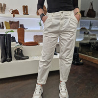 KIKISIX pantalone CARROT bianco