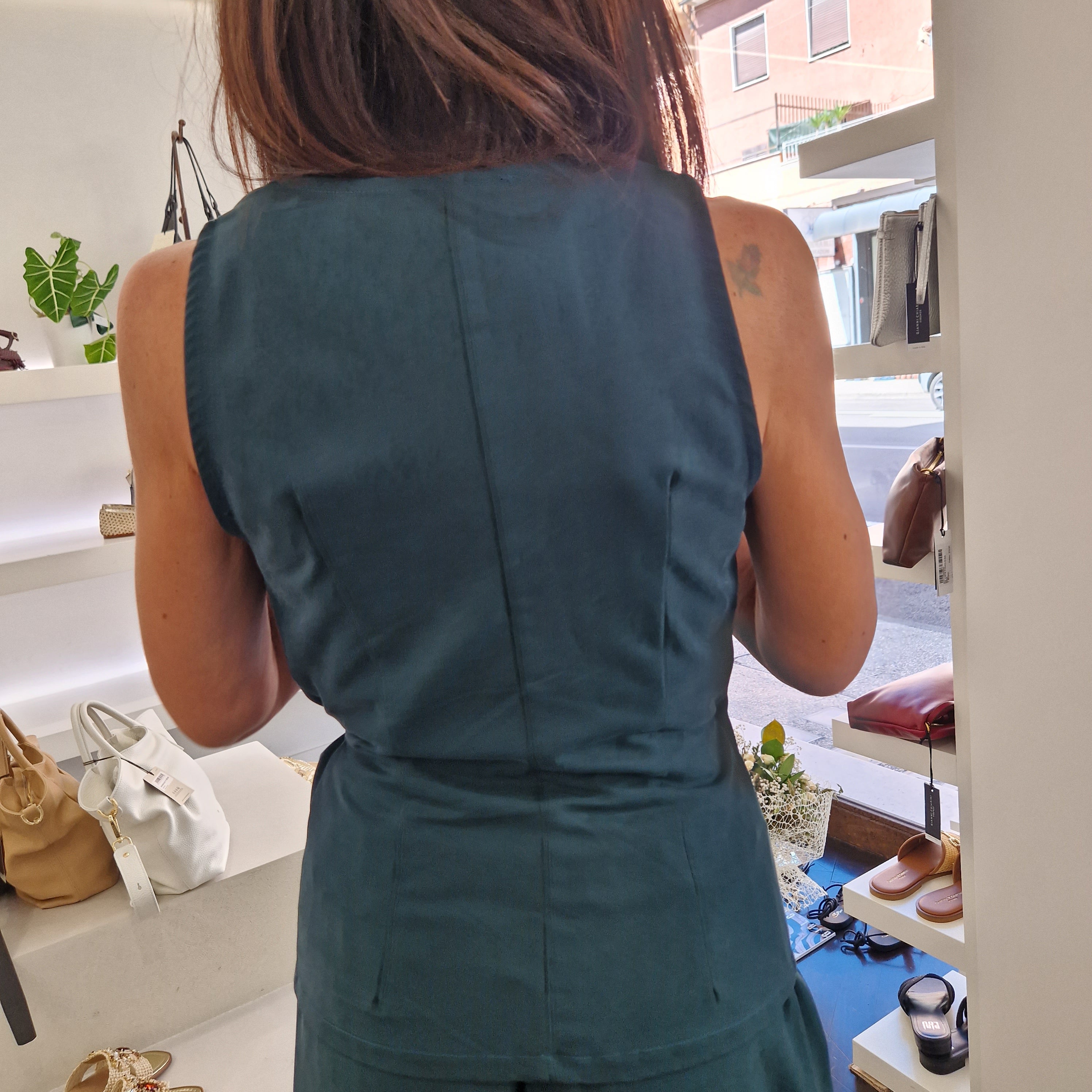 KIKISIX gilet STELLA con laccio laterale color verde ottanio