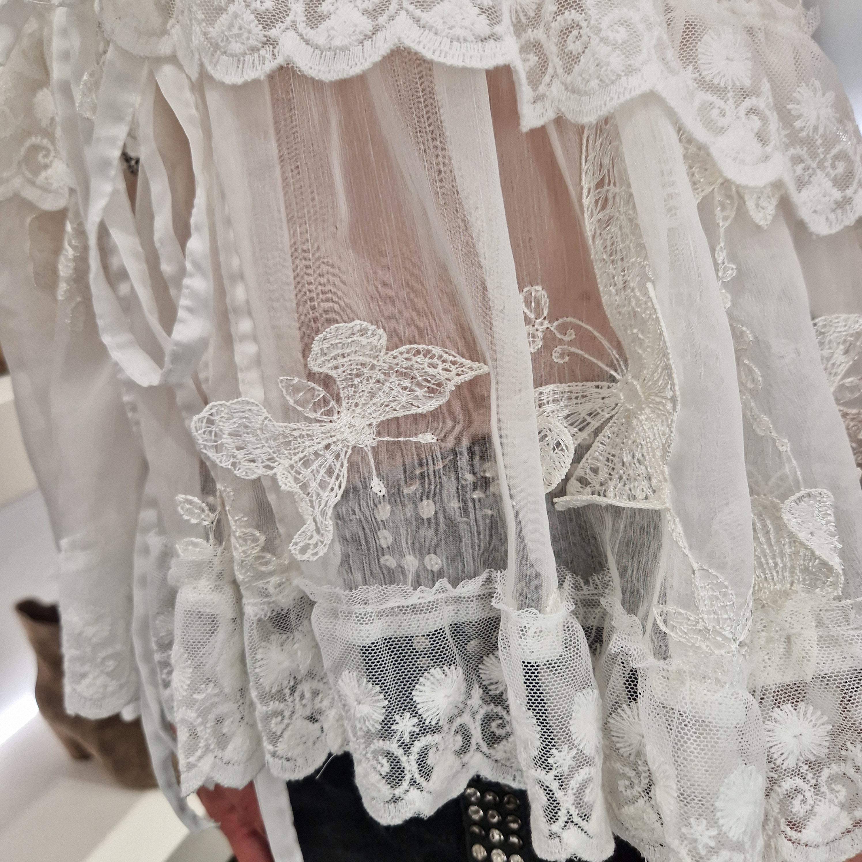 Camicia smanicata trasparente