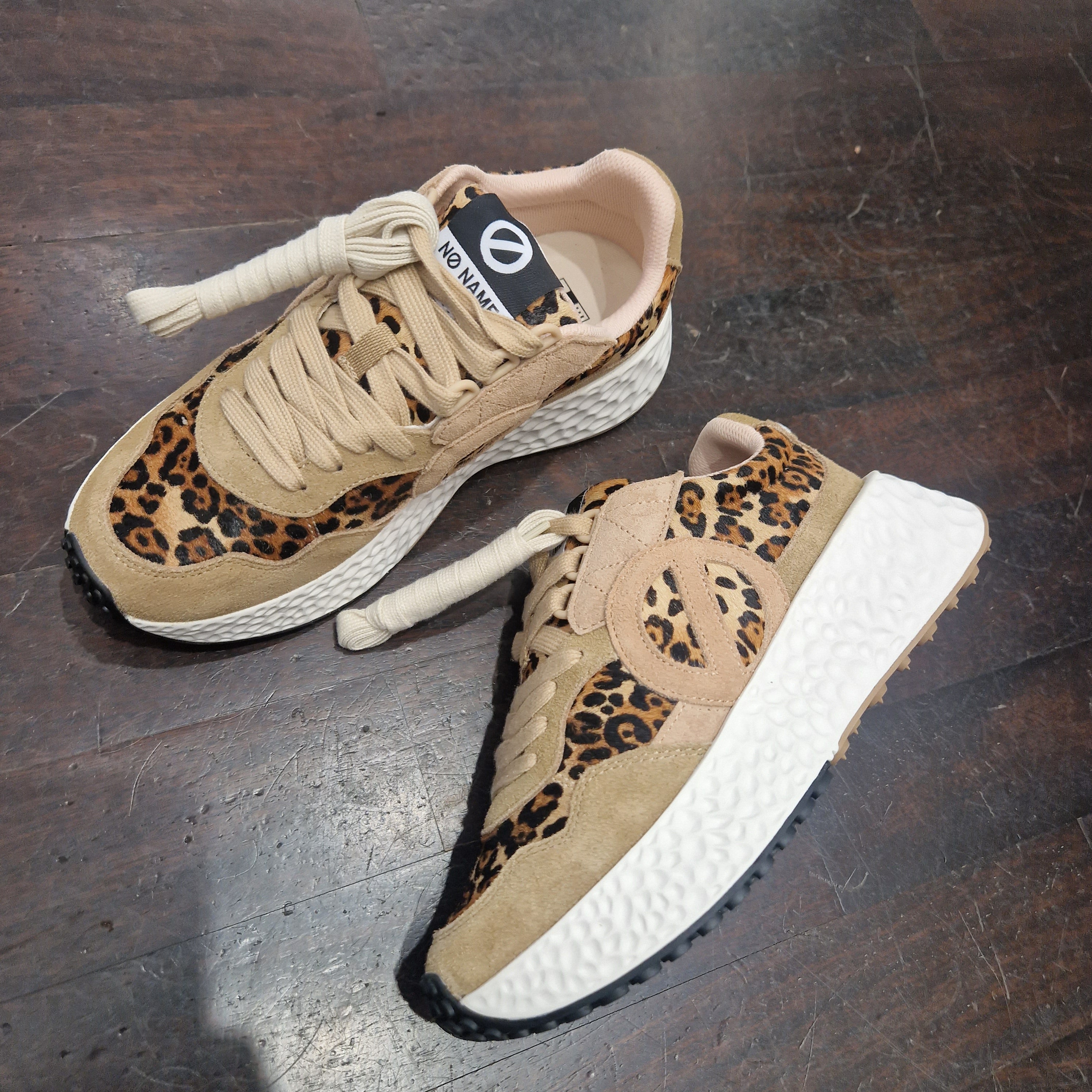 NO NAME sneaker CARTER RANNER W dettagli leo