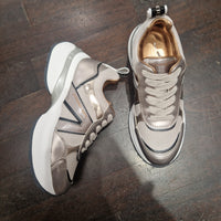 Alexander Smith modello VICTORIA color argento scuro